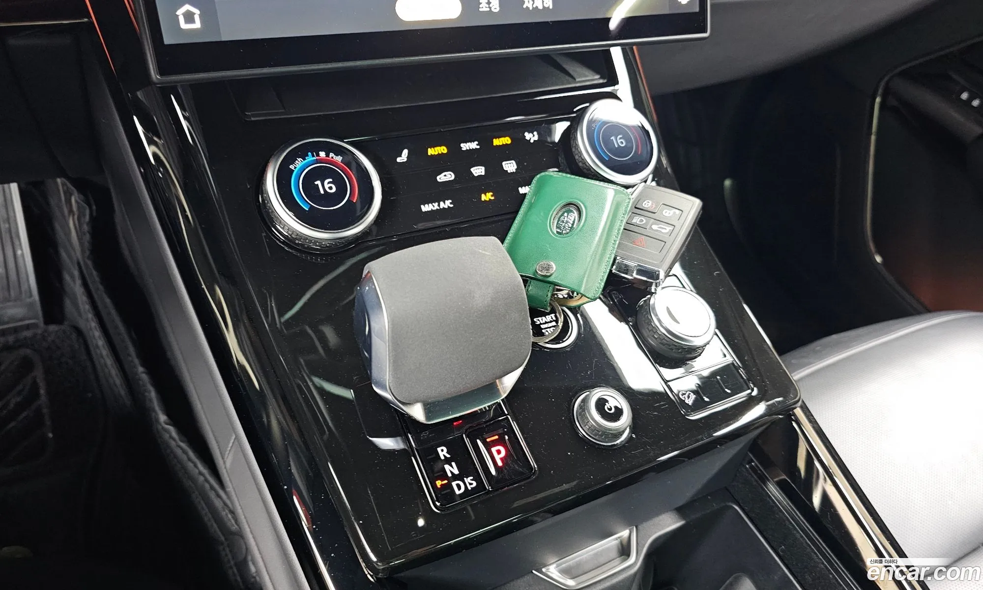 Land Rover Range Rover Sport 2023 — 14