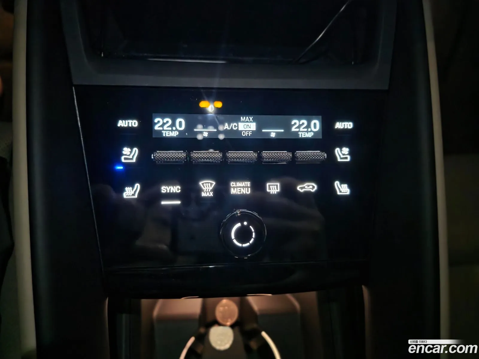 Porsche Macan EV 2025 — 14