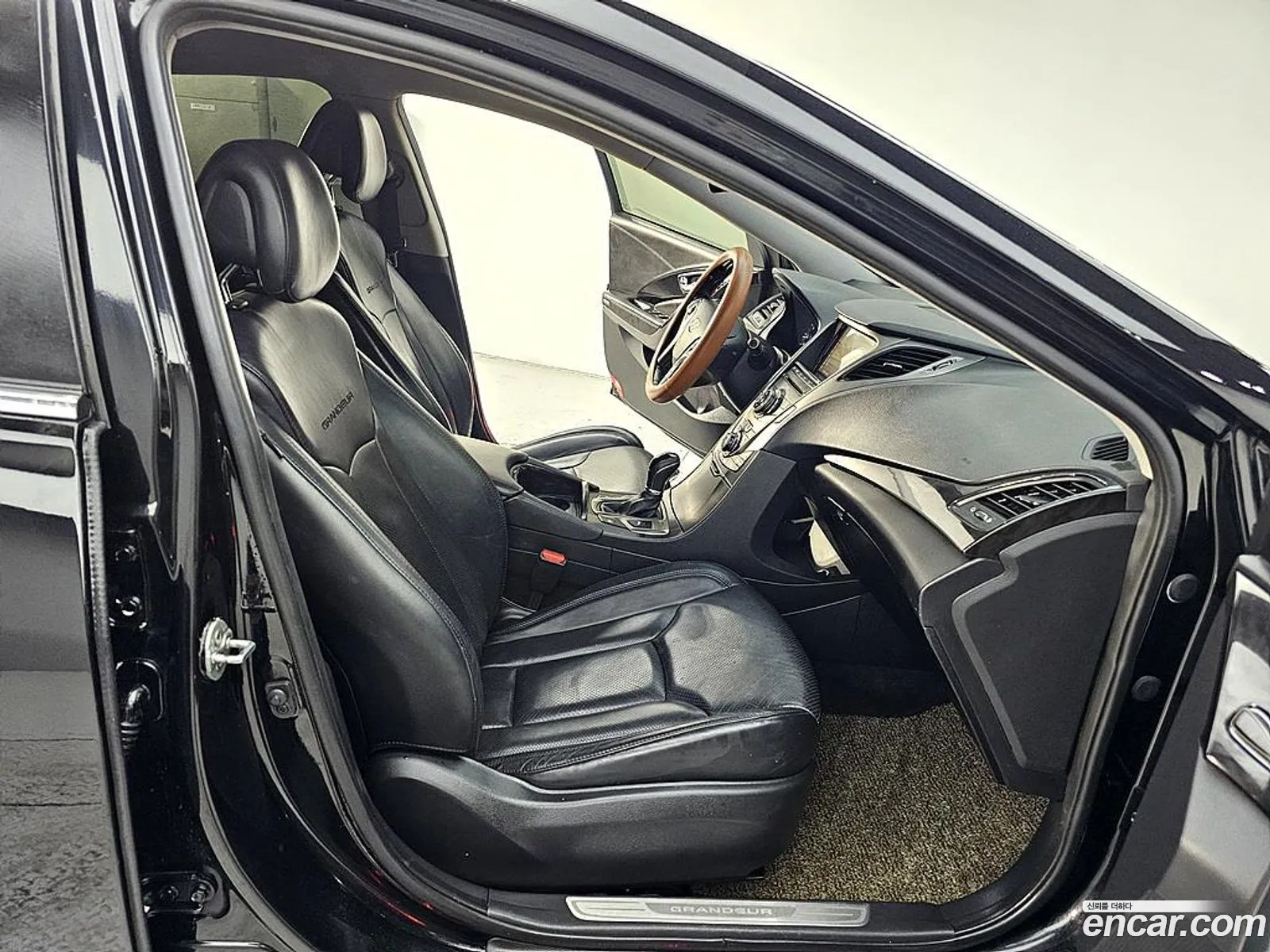 Hyundai Grandeur HG 2014 — 2