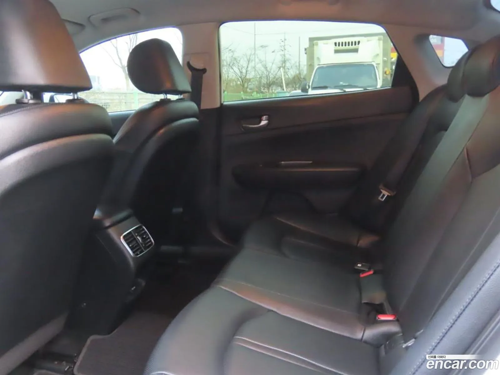 Kia K5 2018 — 14