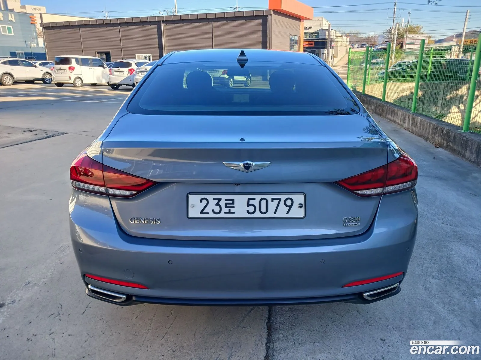 Hyundai Genesis DH 2014 — 17