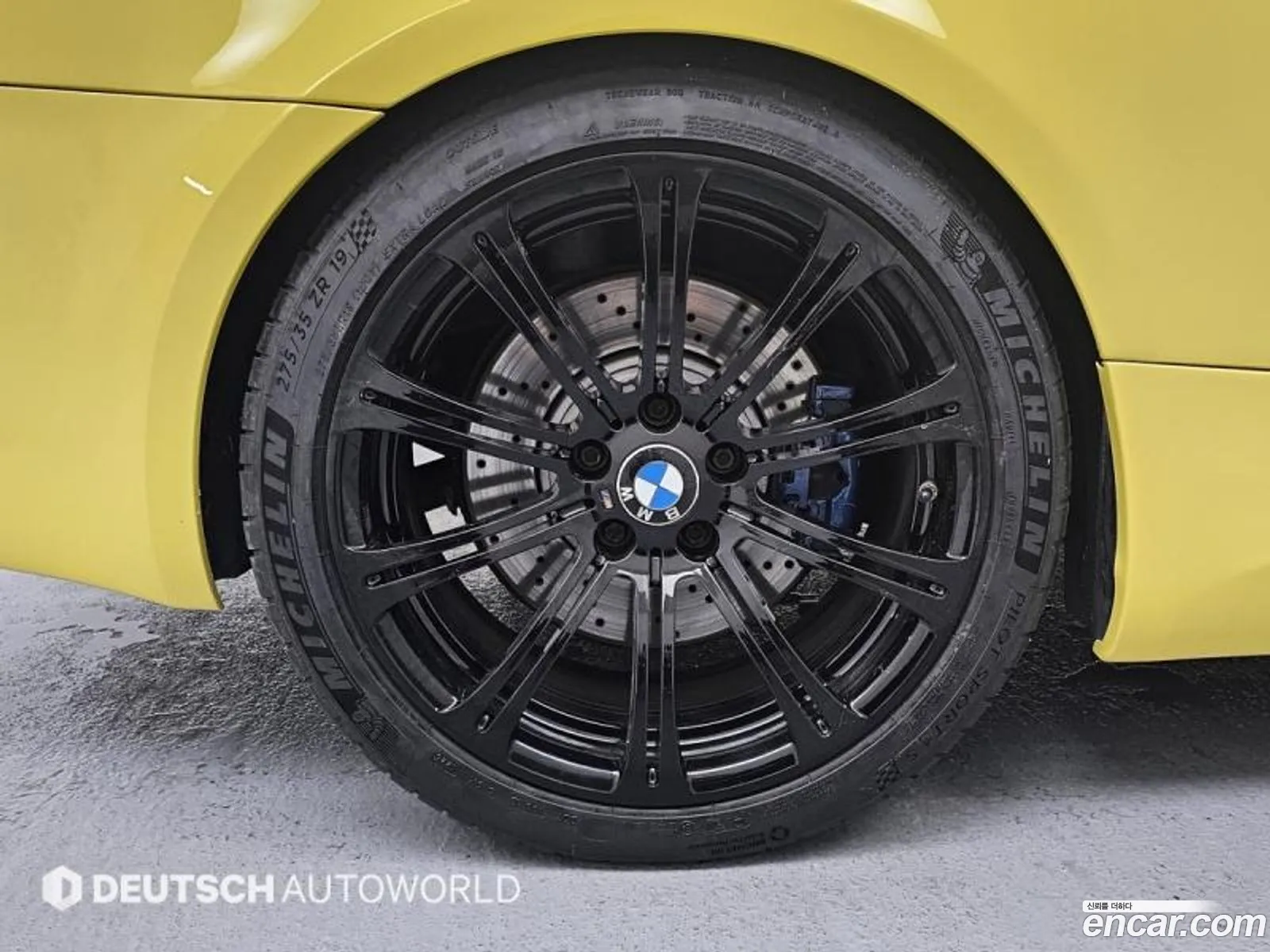 BMW M3 2011 — 8