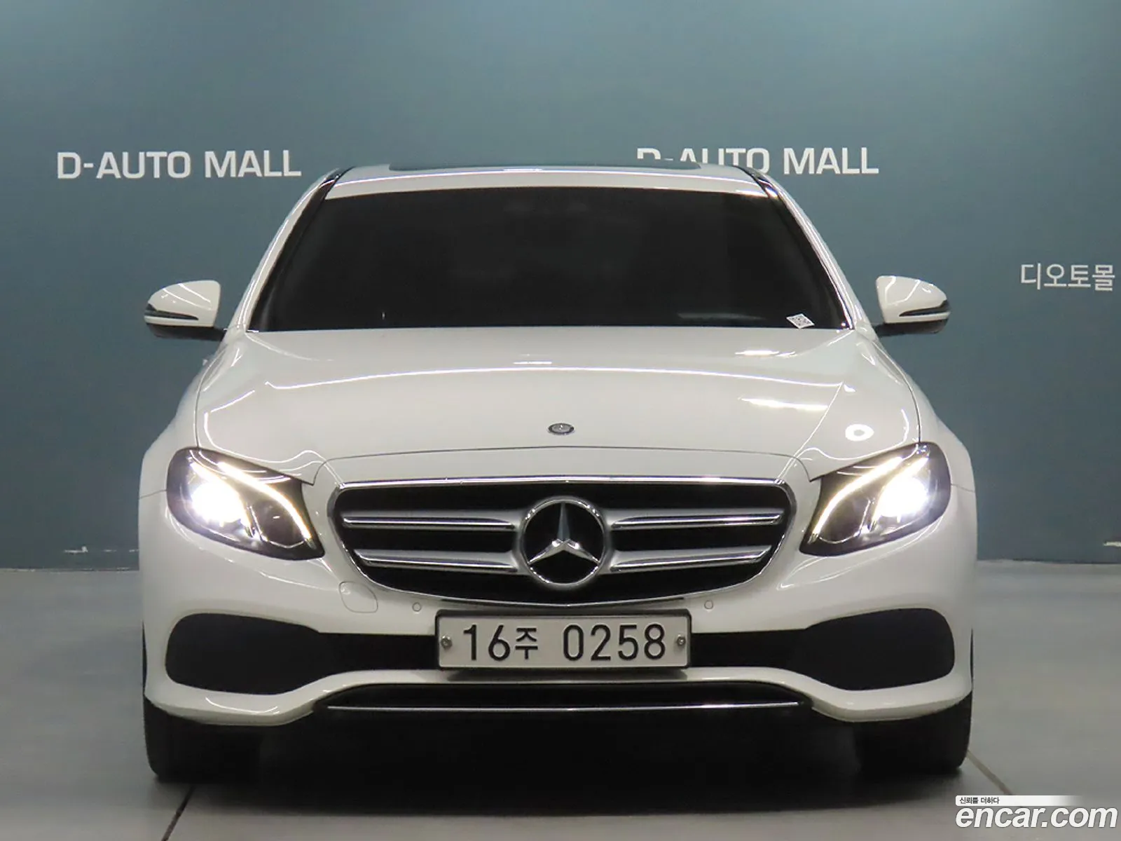 Mercedes-Benz E-Class W213 2016 — 4