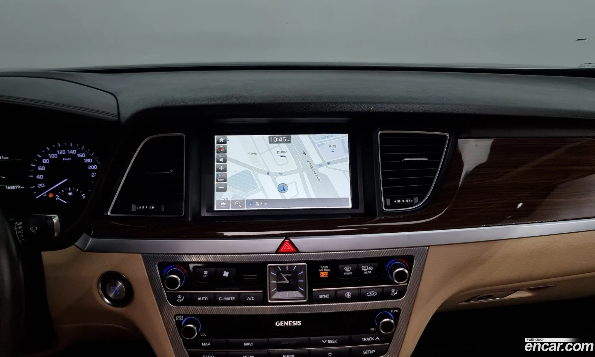 Genesis G80 2019 KMHGL41DDLU339948 — 4