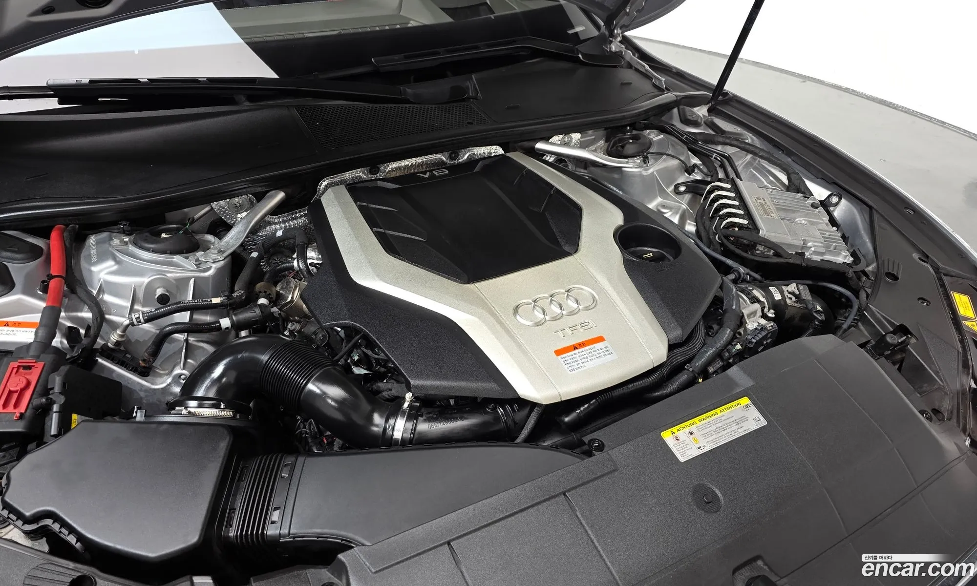 Audi A7 2020 WAUZZZF27LN084350 — 3