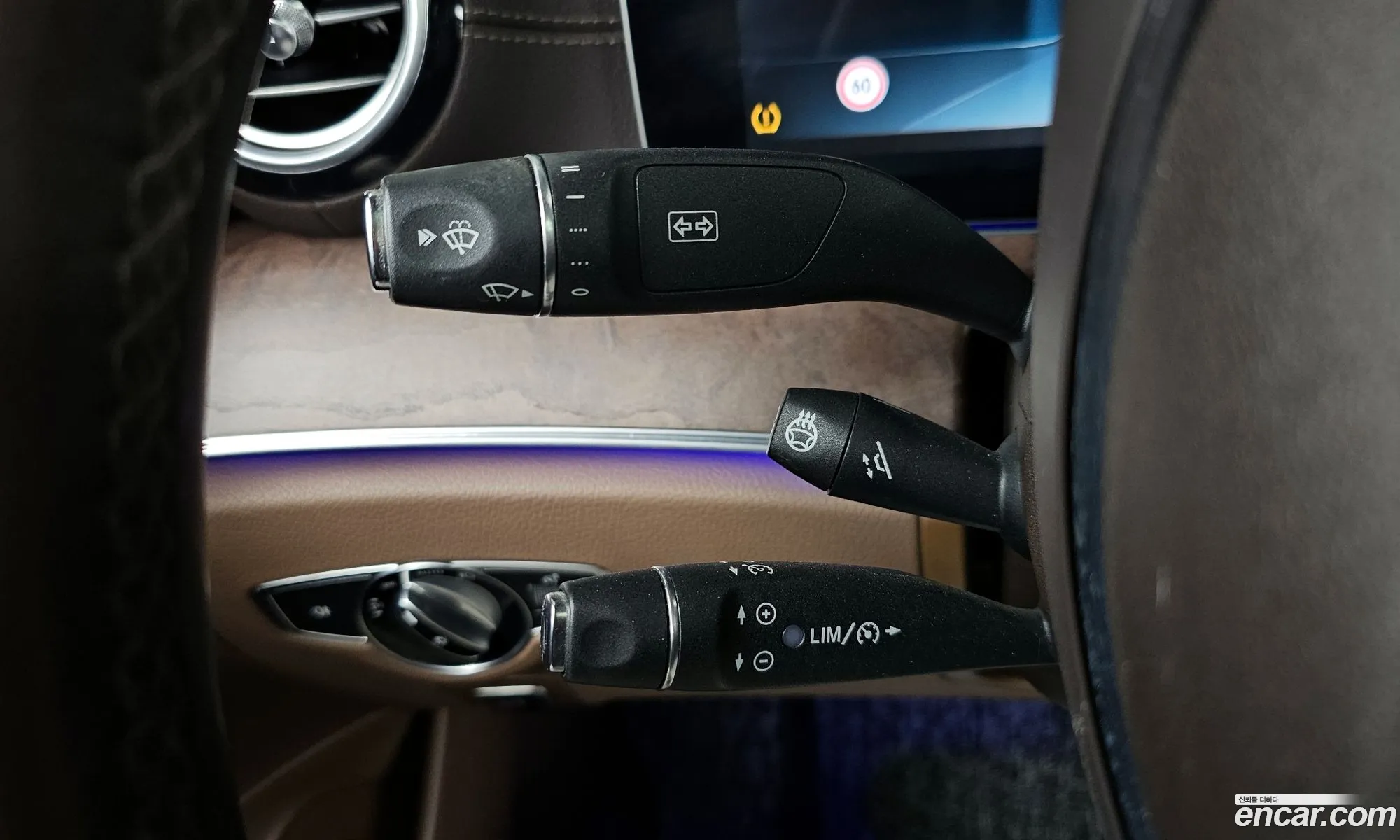Mercedes-Benz E-Class W213 2016 — 16