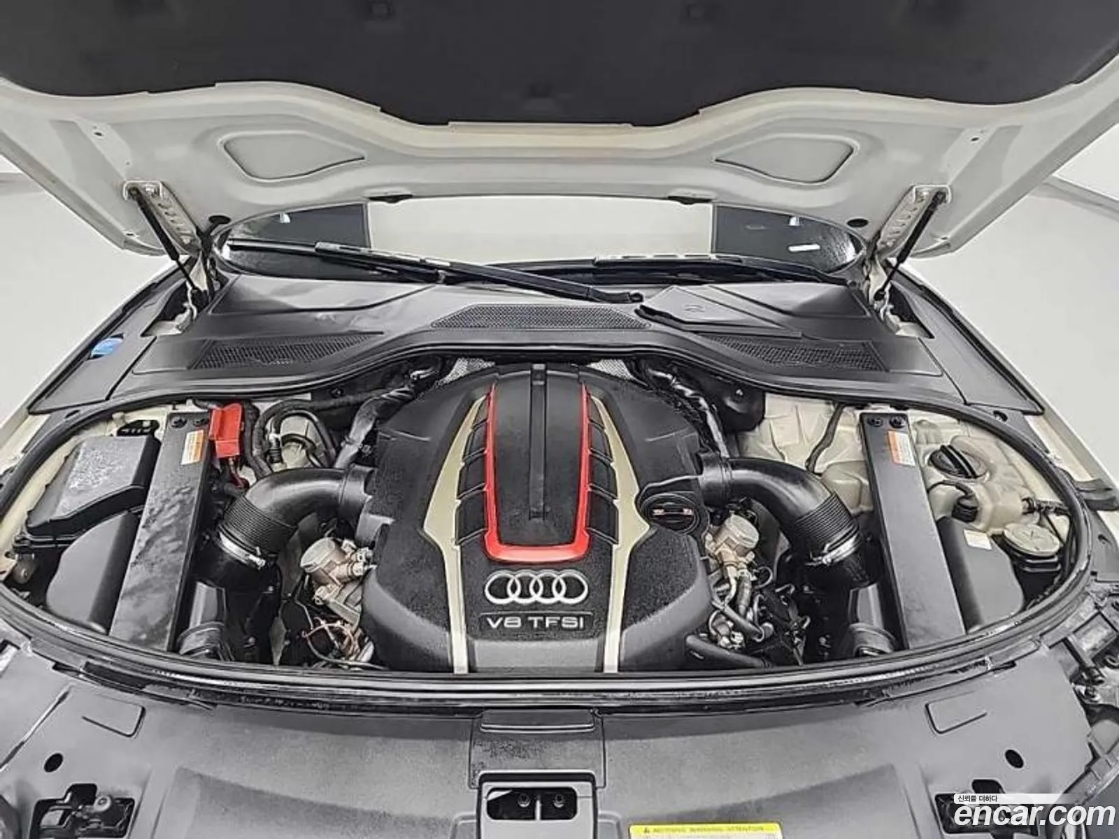 Audi S8 2013 — 13