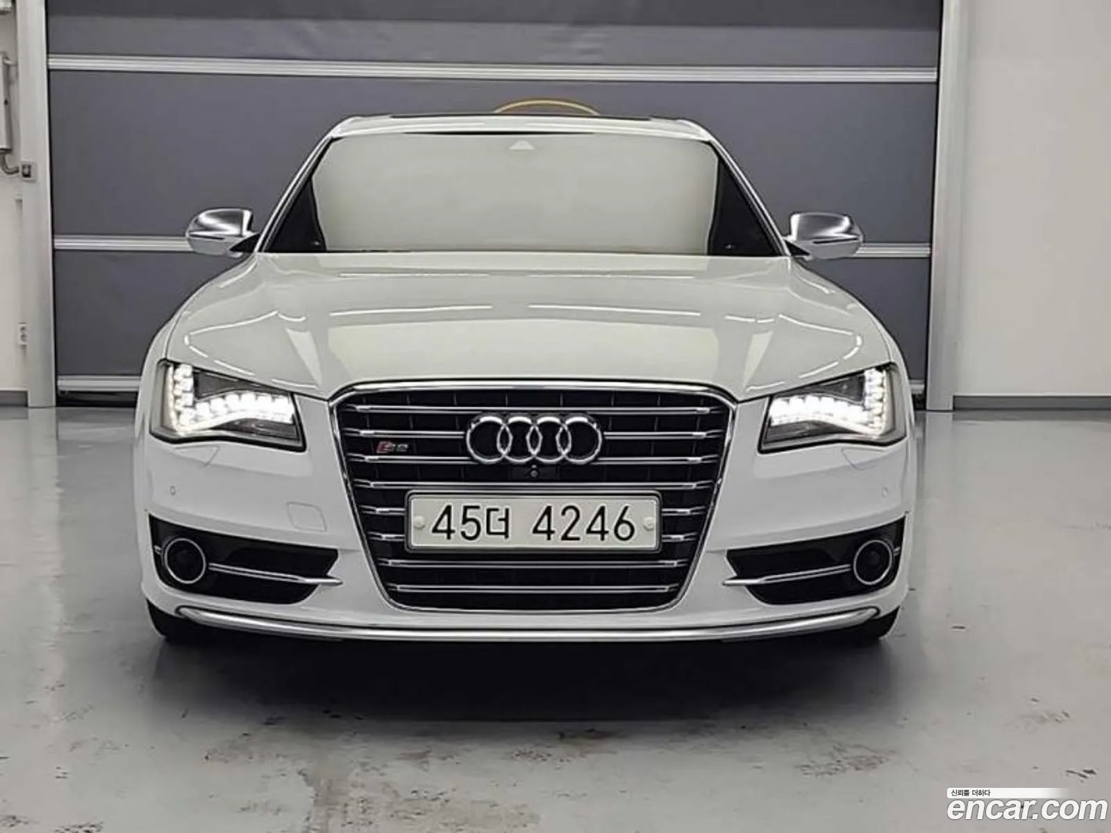 Audi S8 2013 — 18