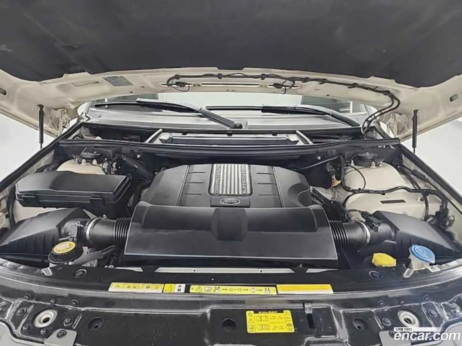 Land Rover Range Rover 2010 — 9
