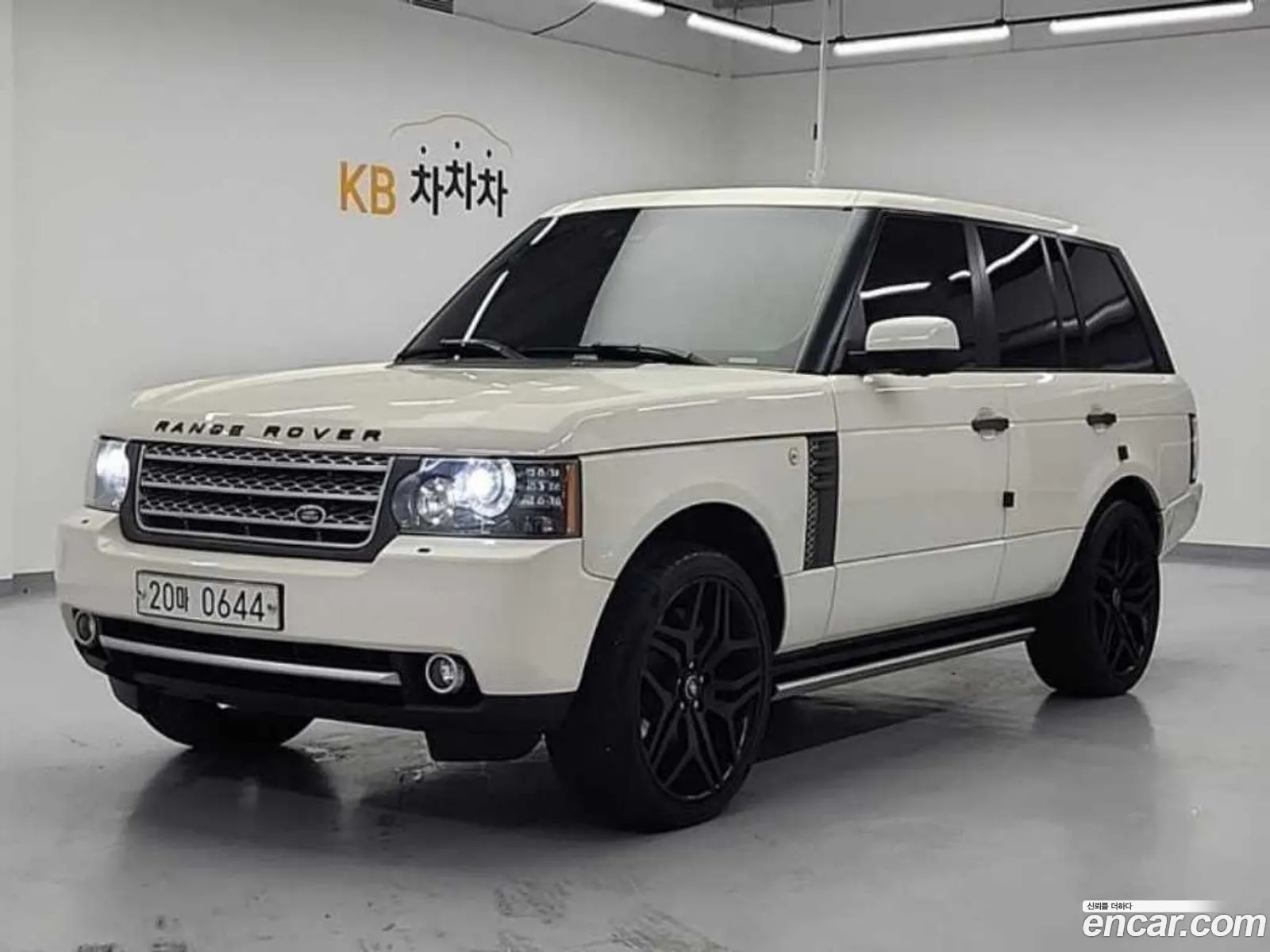 Land Rover Range Rover 2010 — 19