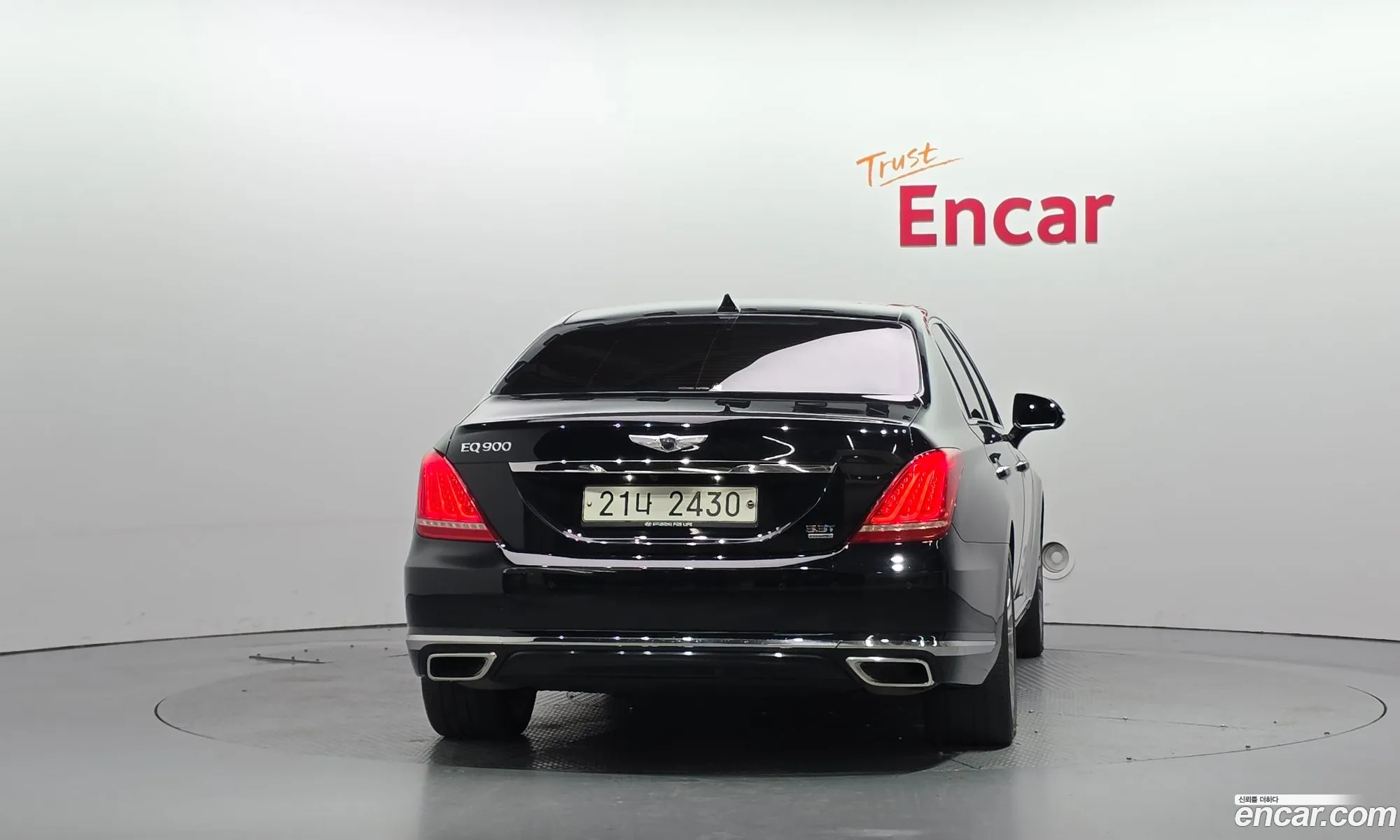 Genesis EQ900 2016 — 6