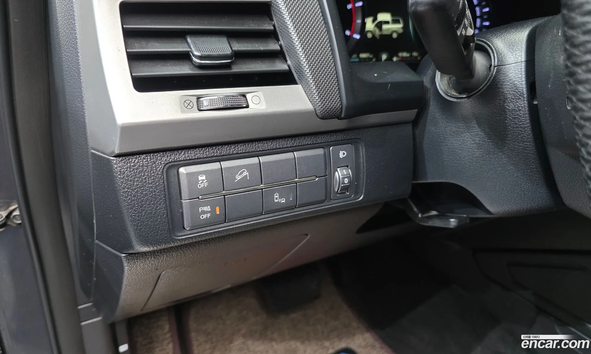 KG Mobility (SsangYong) Rexton Sports 2019 — 14