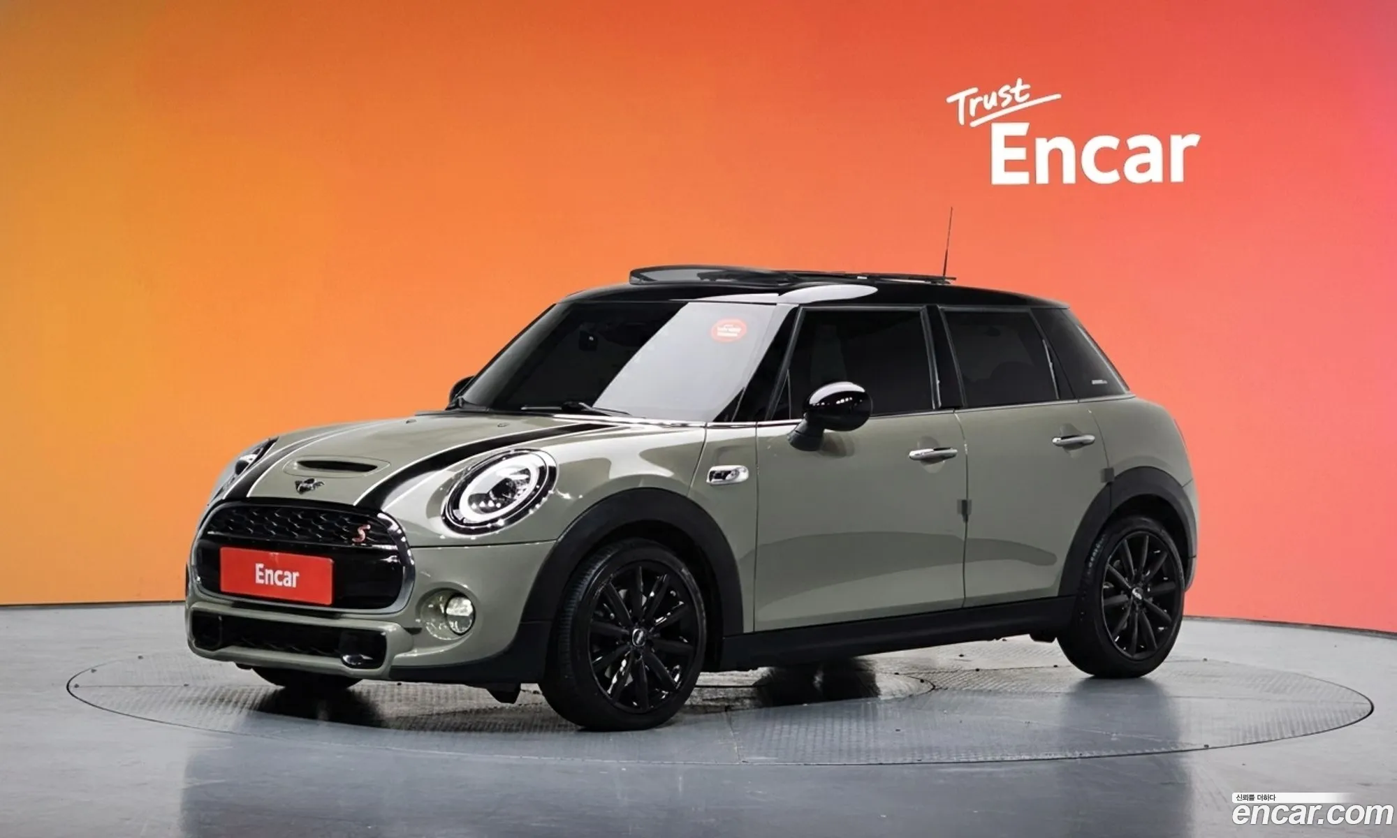 Mini Cooper S 2018 WMWXU3102K2D47033 — 17