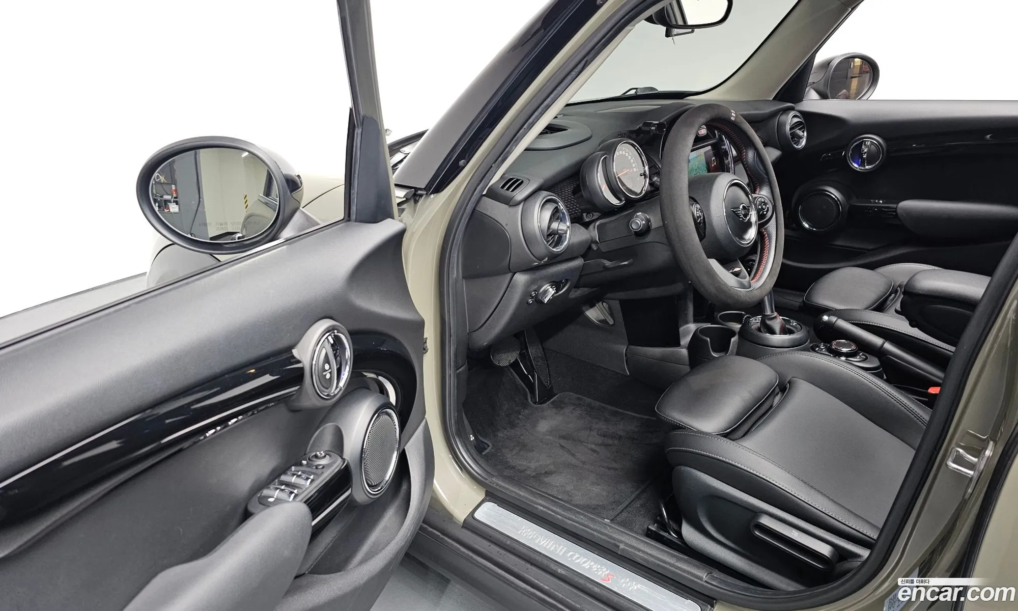 Mini Cooper S 2018 WMWXU3102K2D47033 — 9
