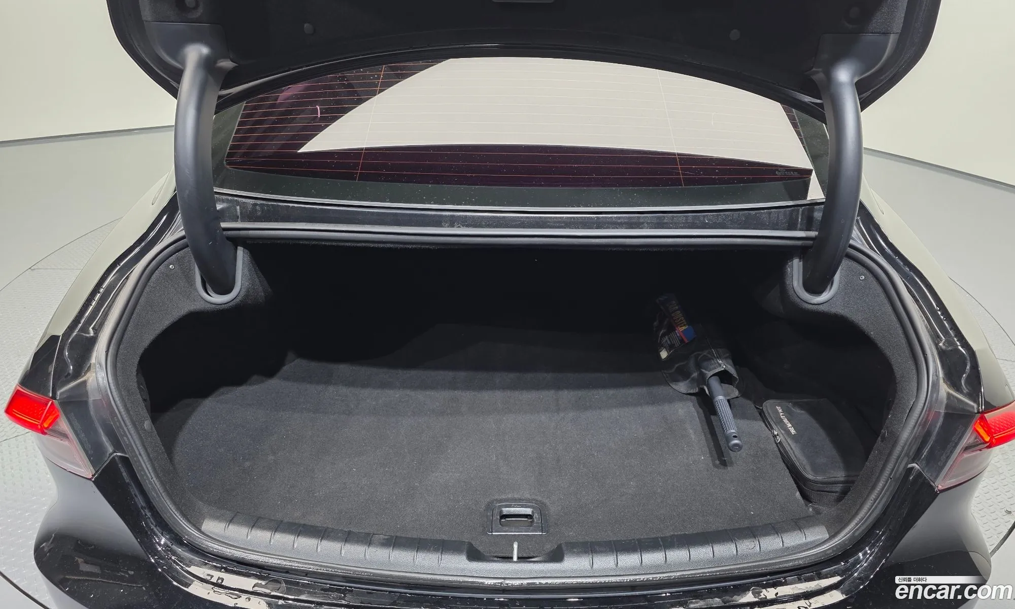 Hyundai Grandeur IG 2019 — 11