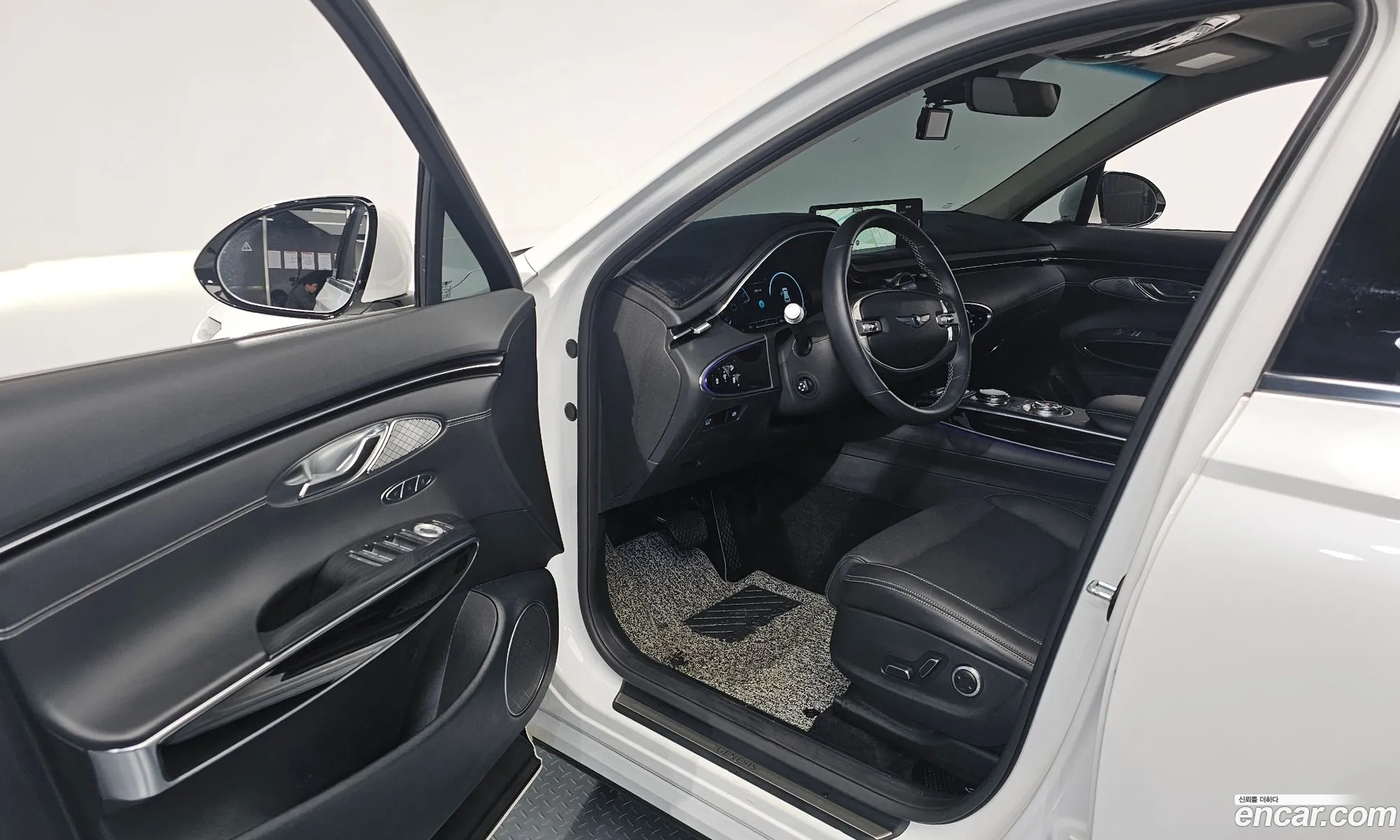 Genesis GV70 2023 — 11