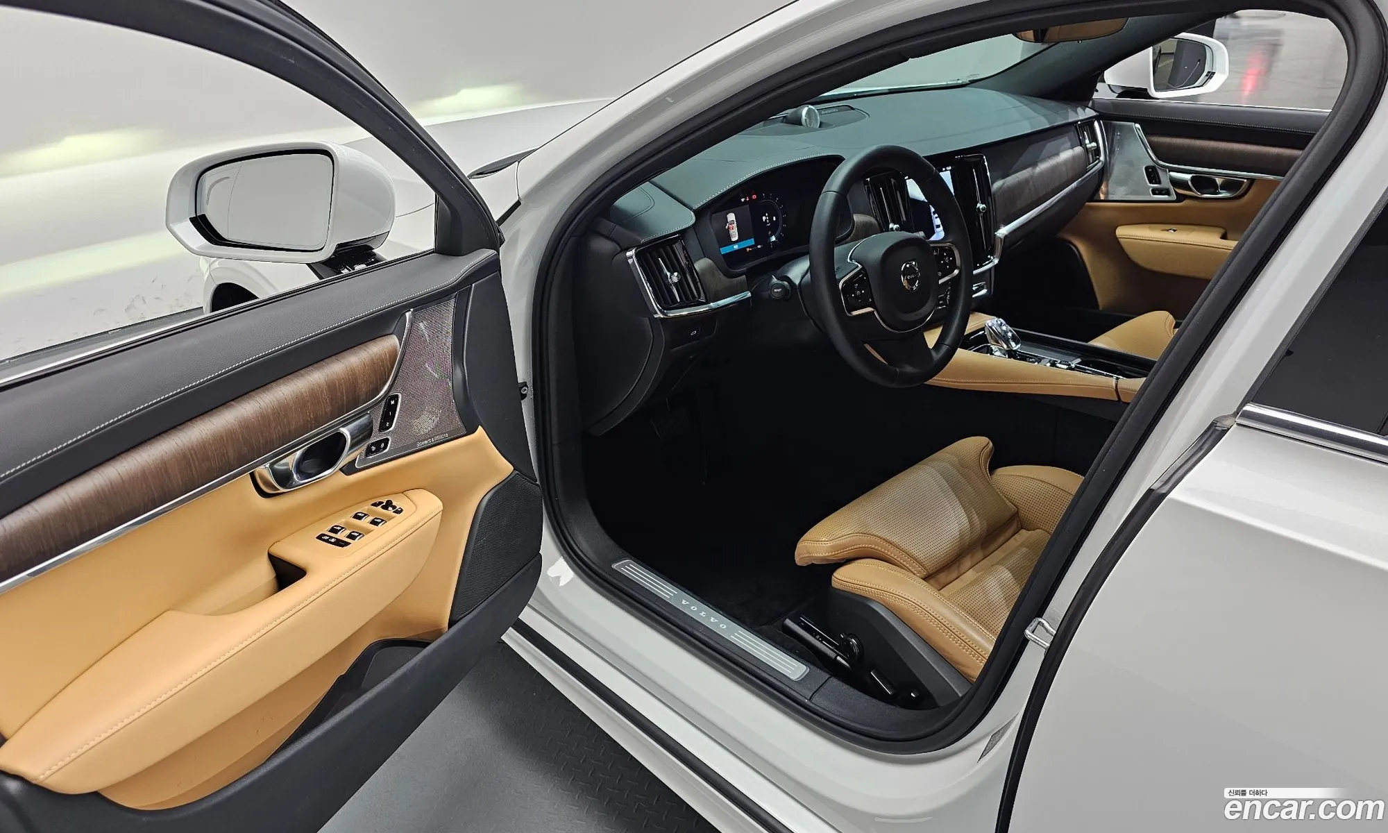 Volvo S90 2022 — 13