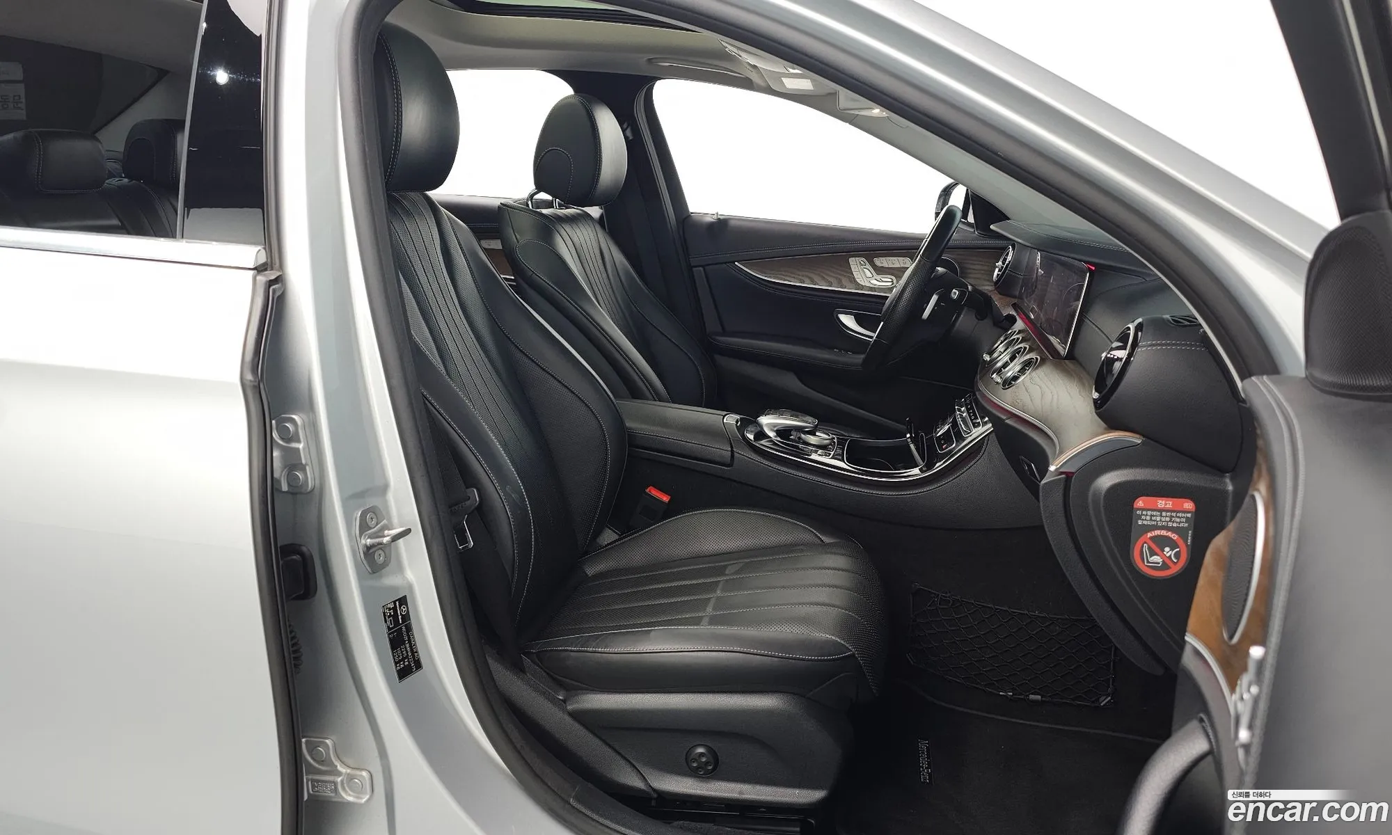 Mercedes-Benz E-Class W213 2017 — 4