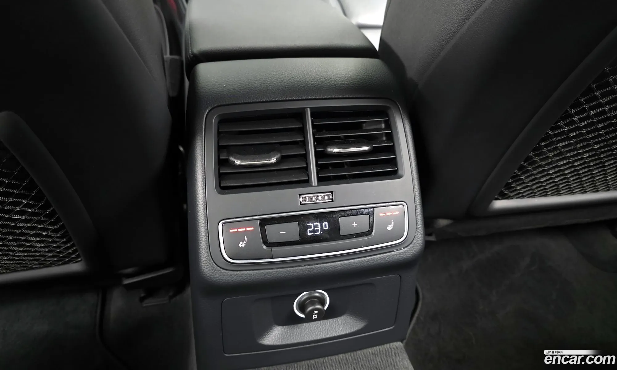 Audi A4 2020 WAUZZZF45LN009499 — 4