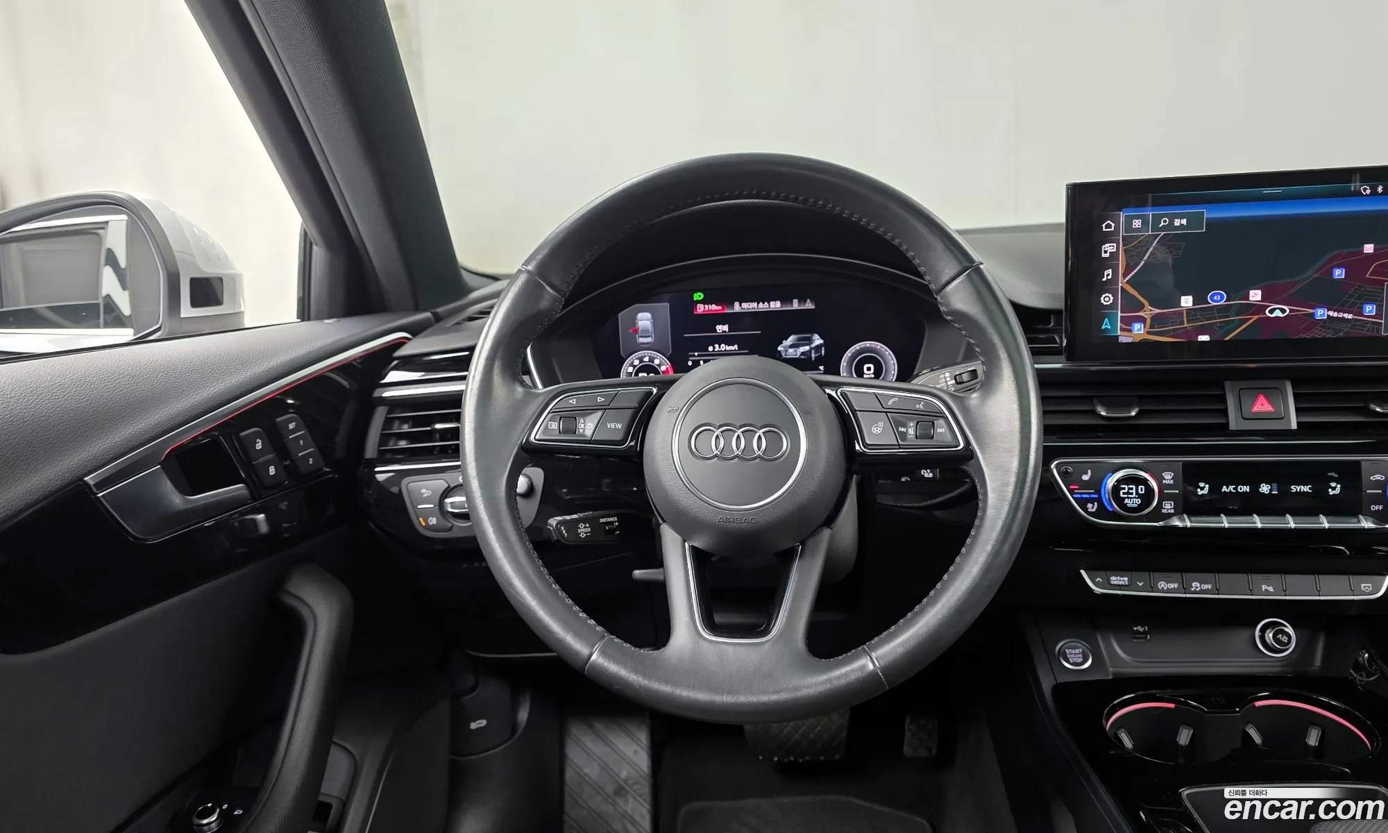 Audi A4 2020 WAUZZZF45LN009499 — 12