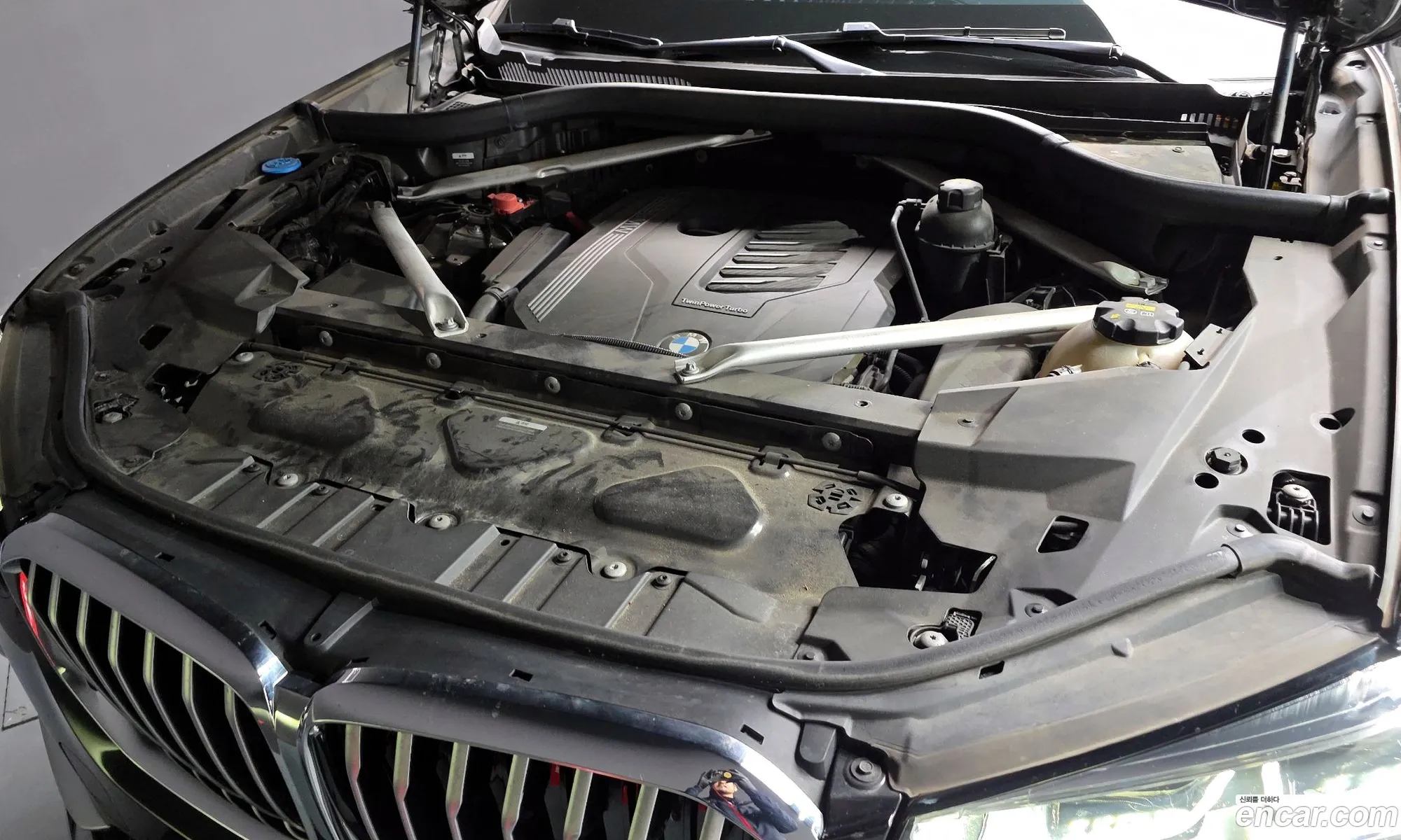 BMW X5 2022 — 7