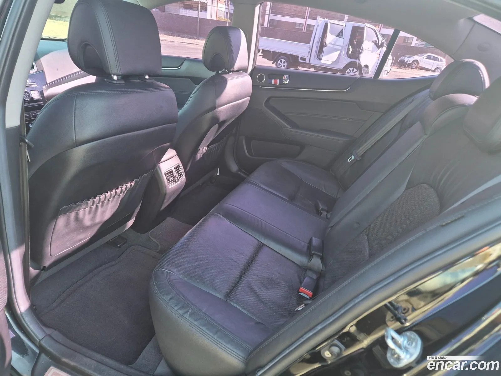 Kia K7 2010 — 3