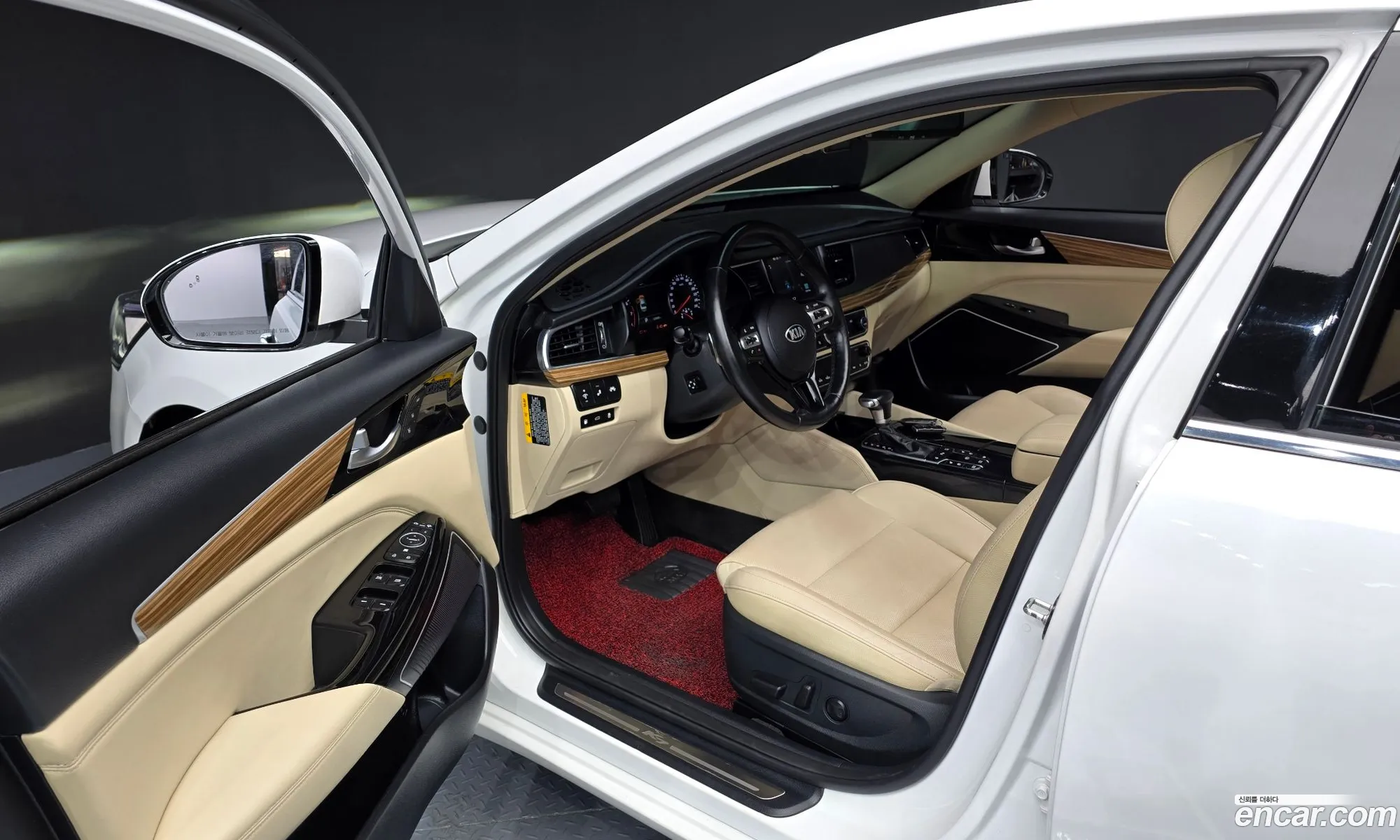 Kia K7 2017 — 10