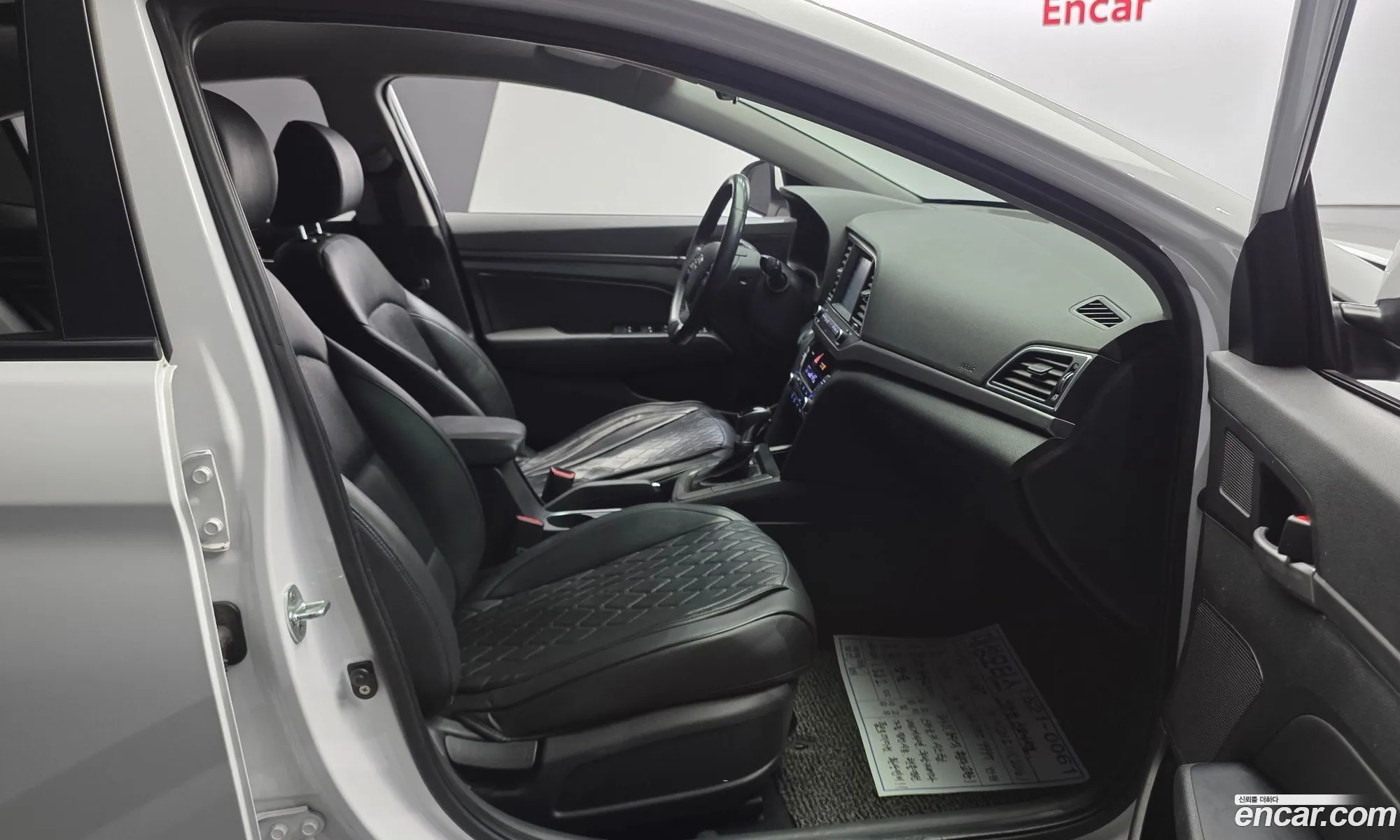 Hyundai Elantra AD 2015 — 3