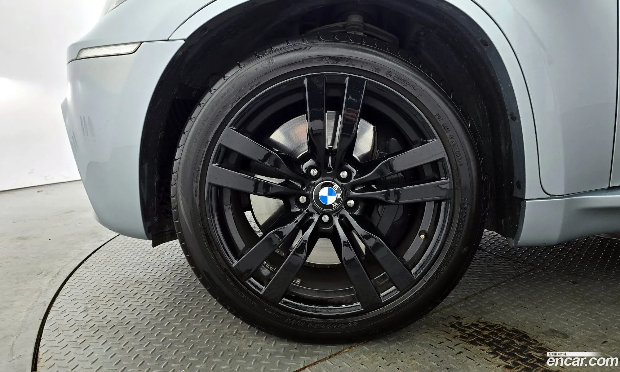BMW X6 M 2010 WBSGZ0106ALM11866 — 7
