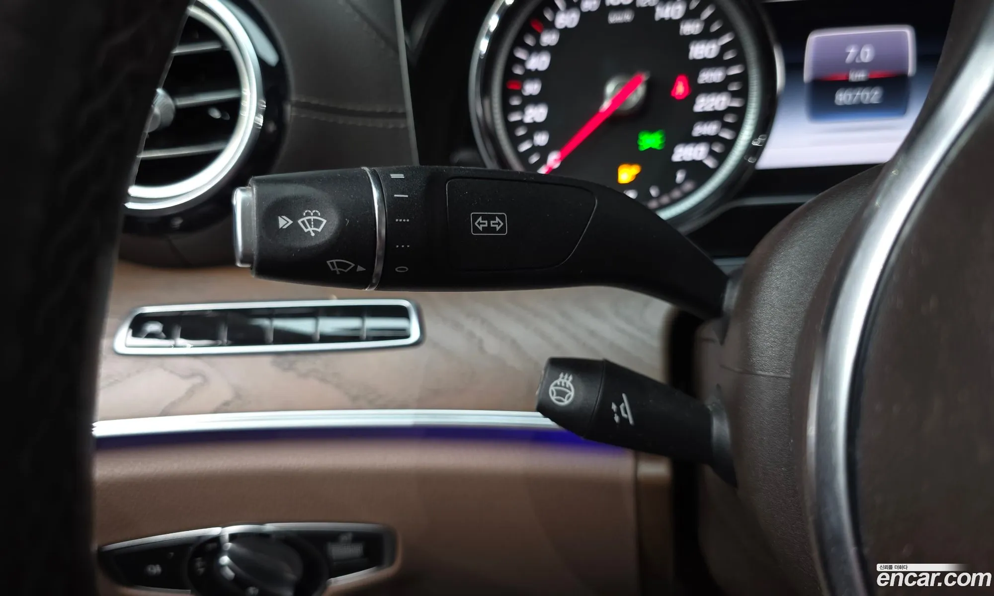 Mercedes-Benz E-Class W213 2019 WDDZF0FB1KA526249 — 18