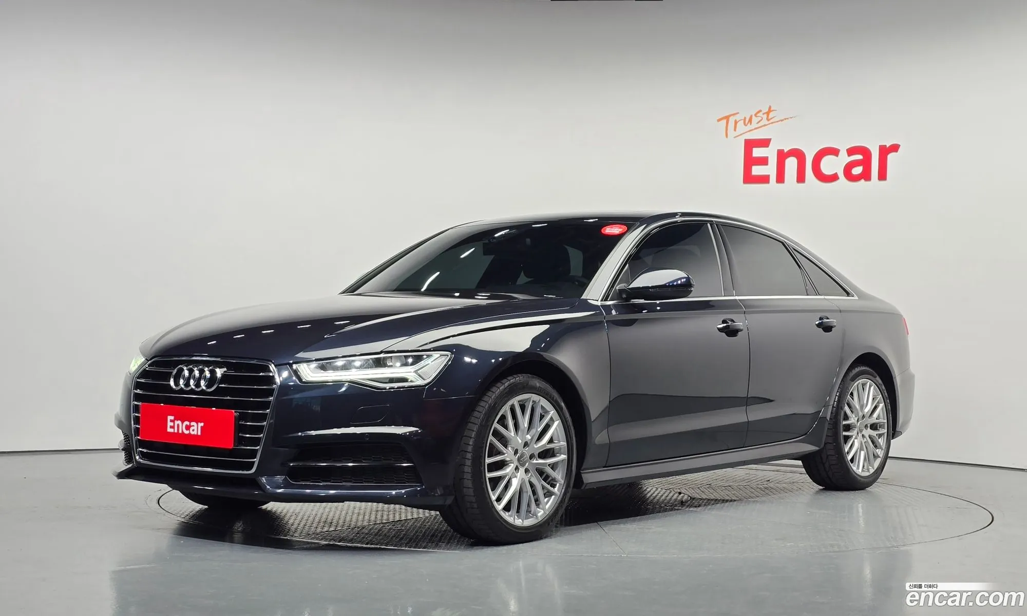 Audi A6 2018 — 11