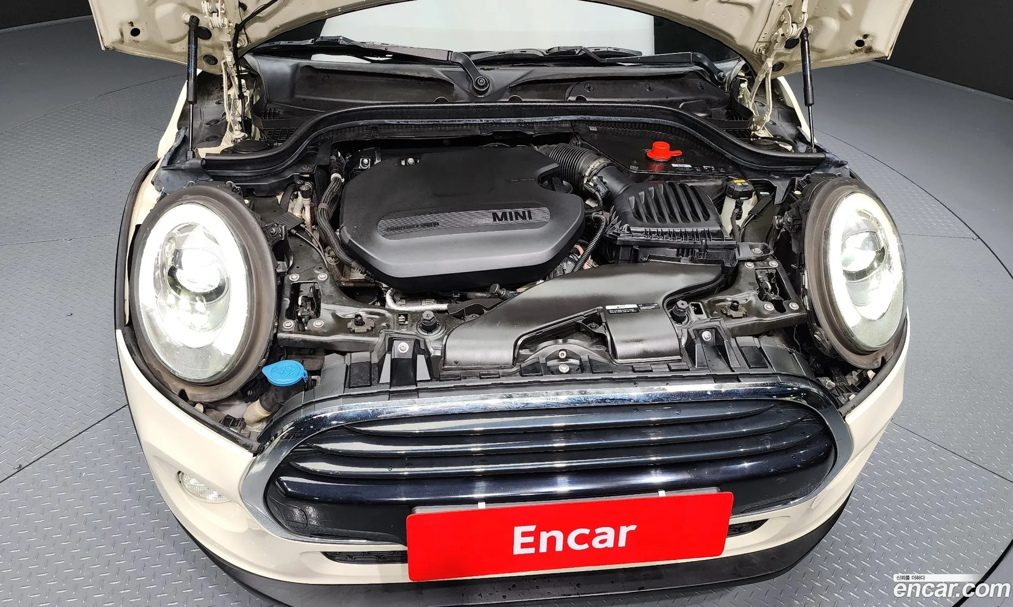 Mini Cooper D 2018 — 6
