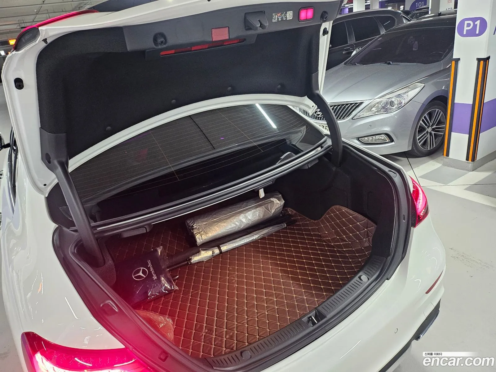 Mercedes-Benz E-Class W213 2023 — 6