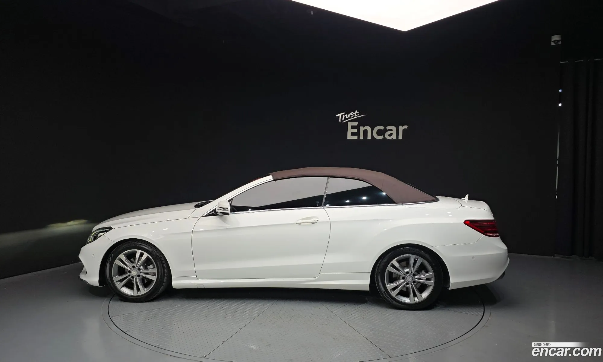 Mercedes-Benz E-Class W212 2014 WDDKK3EF8EF275790 — 3