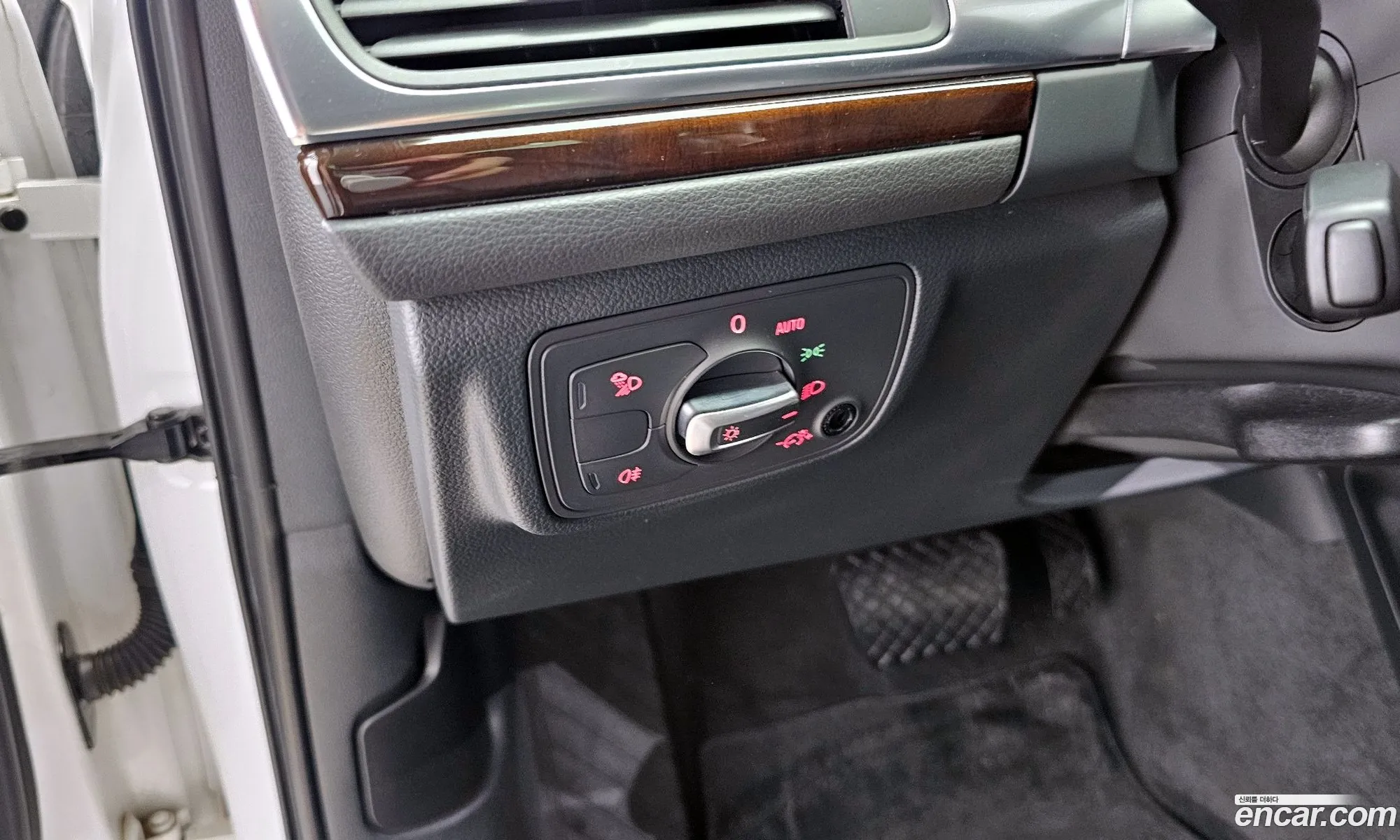 Audi A6 2012 — 7