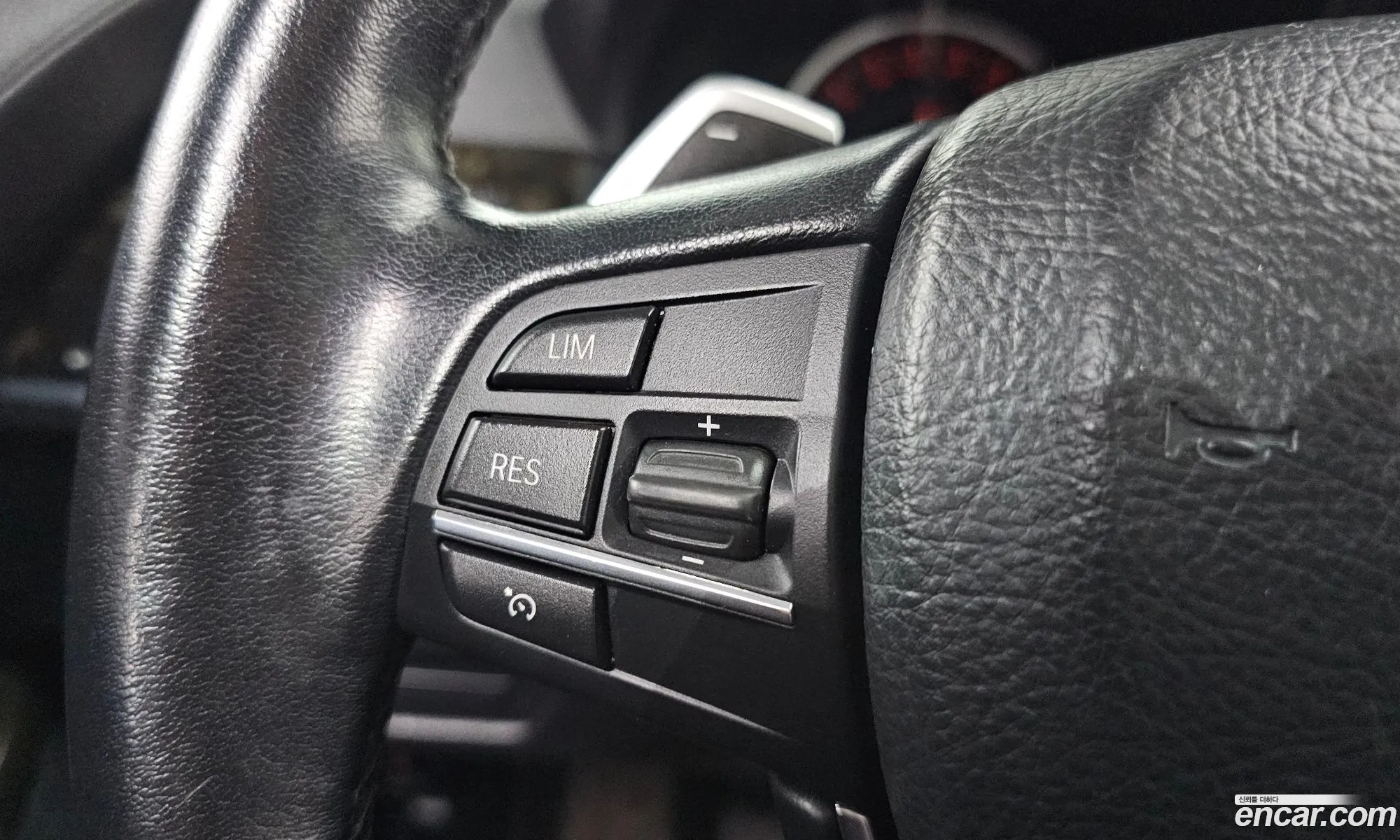 BMW 6 Series 2014 WBA6A8109ED369182 — 17