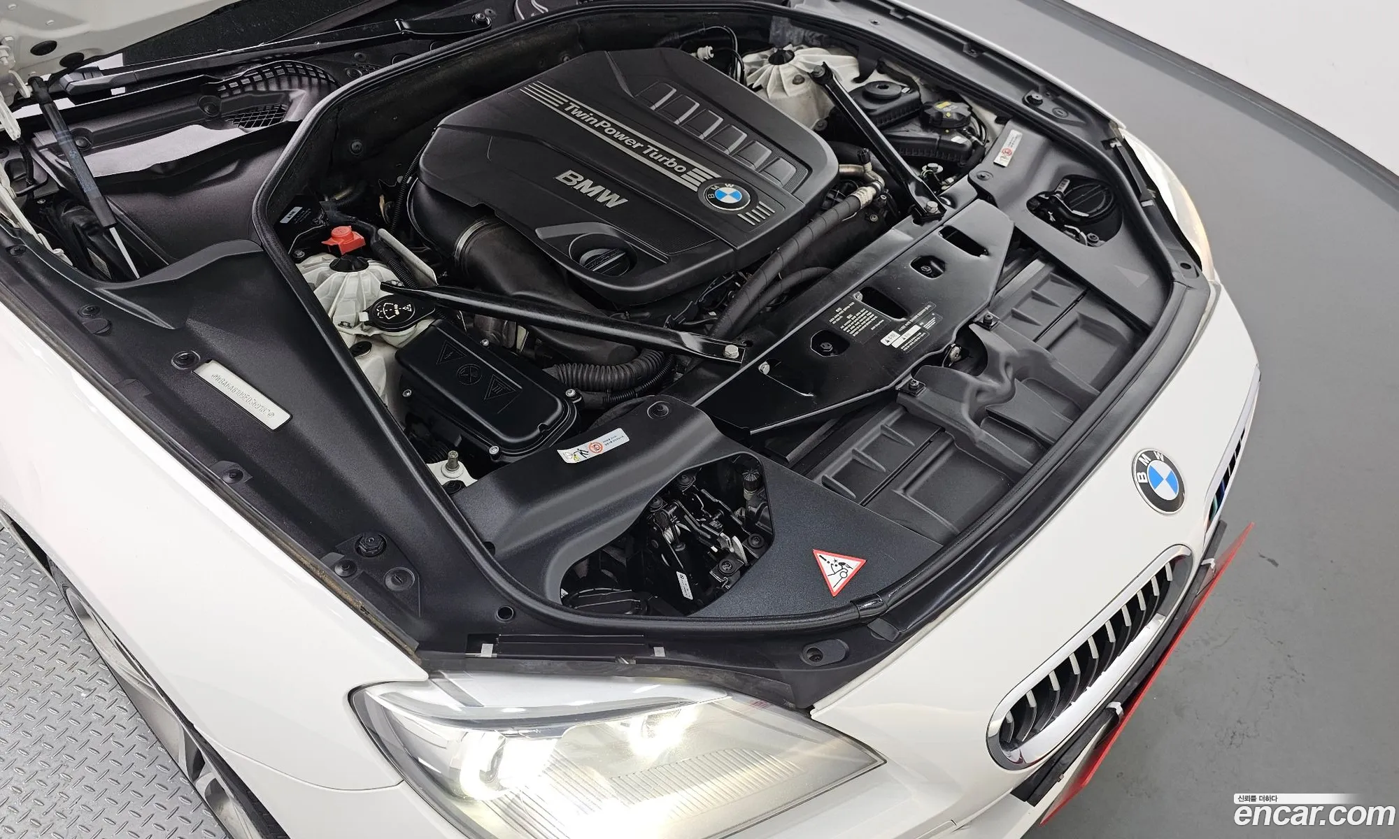 BMW 6 Series 2014 WBA6A8109ED369182 — 3