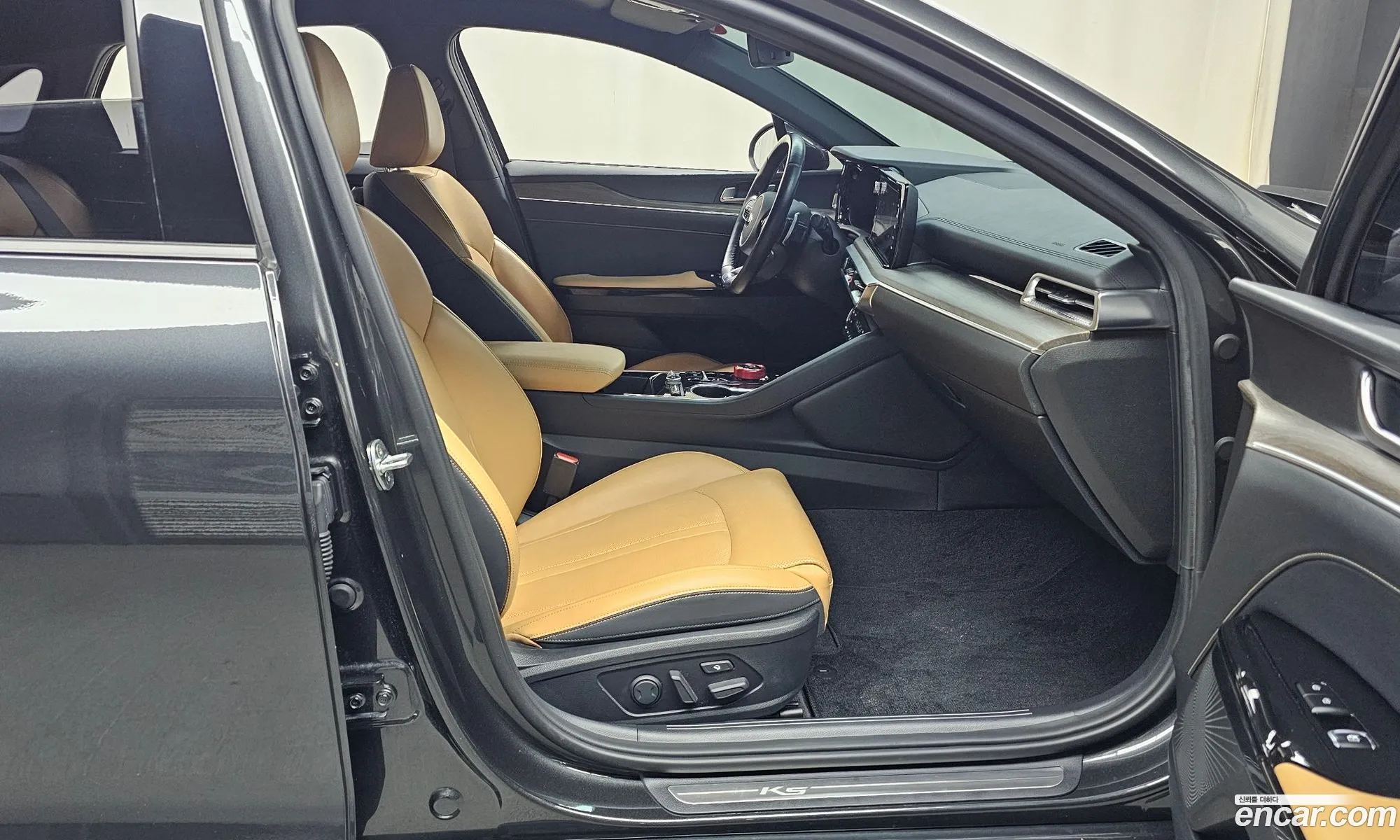 Kia K5 2021 — 17