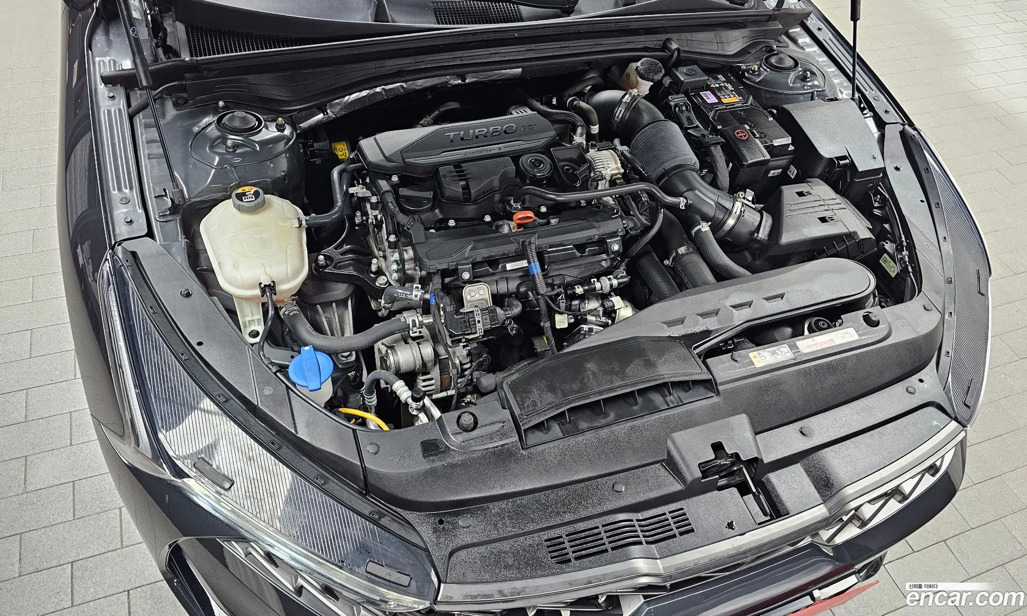 Kia K5 2021 — 16