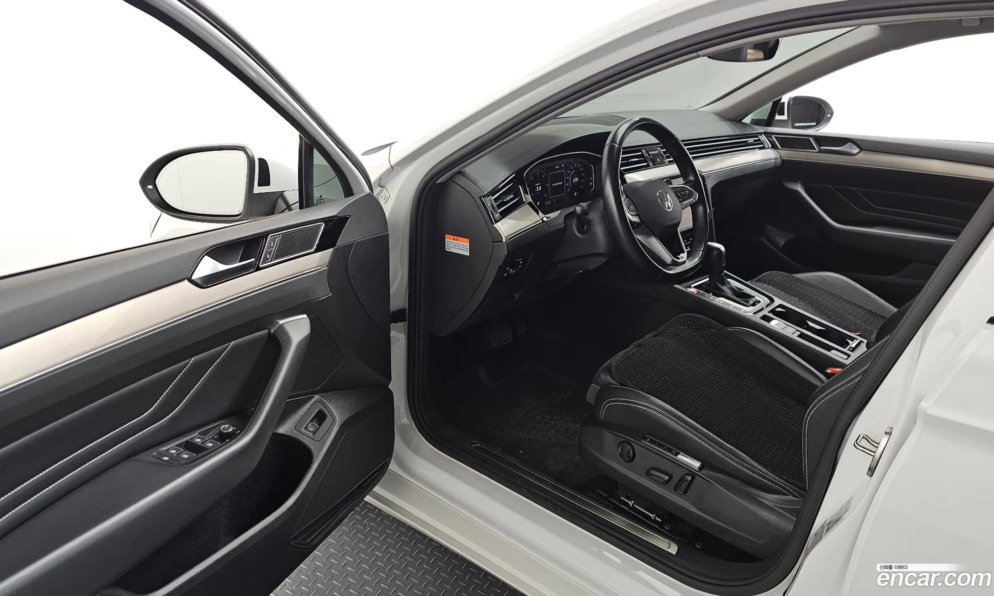 Volkswagen Passat GT 2021 — 15