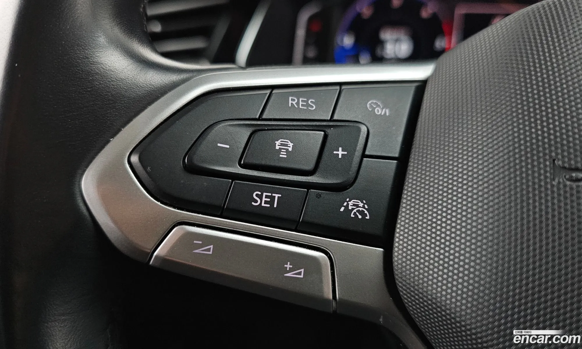 Volkswagen Passat GT 2021 — 11