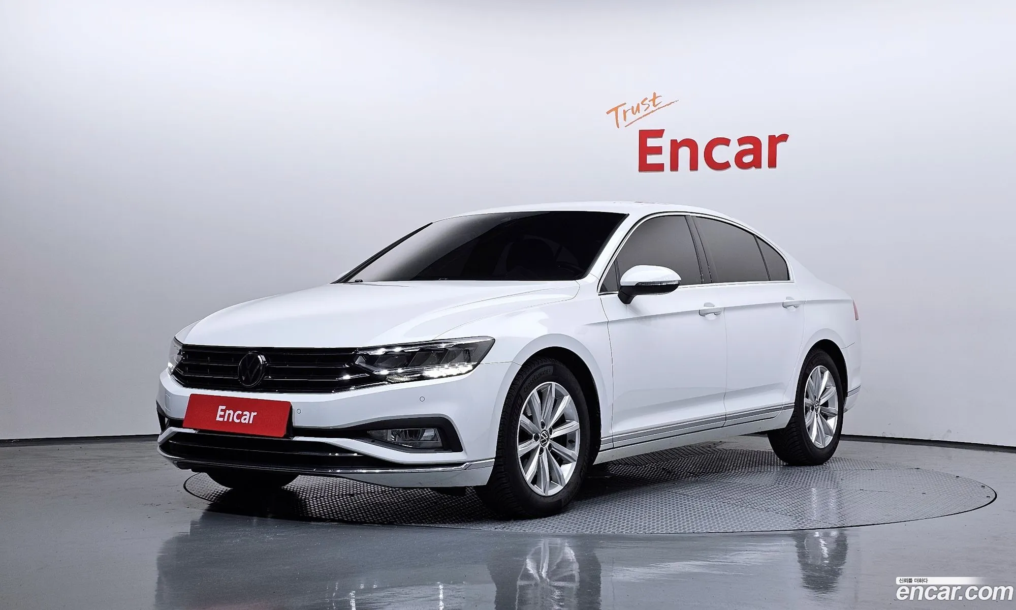 Volkswagen Passat GT 2021 — 14