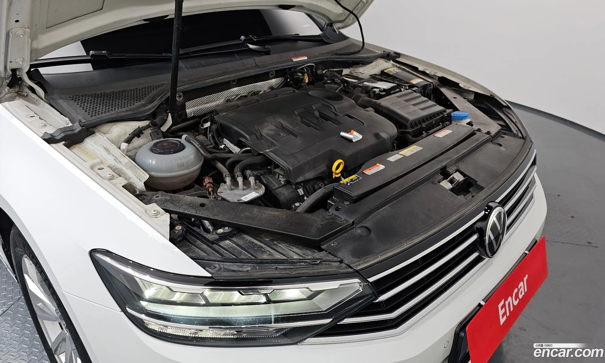 Volkswagen Passat GT 2021 — 10