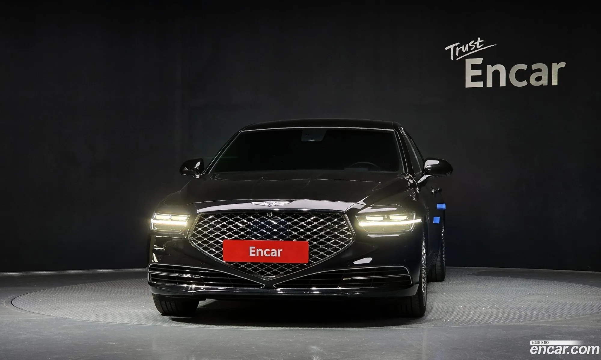 Genesis G90 2019 — 2