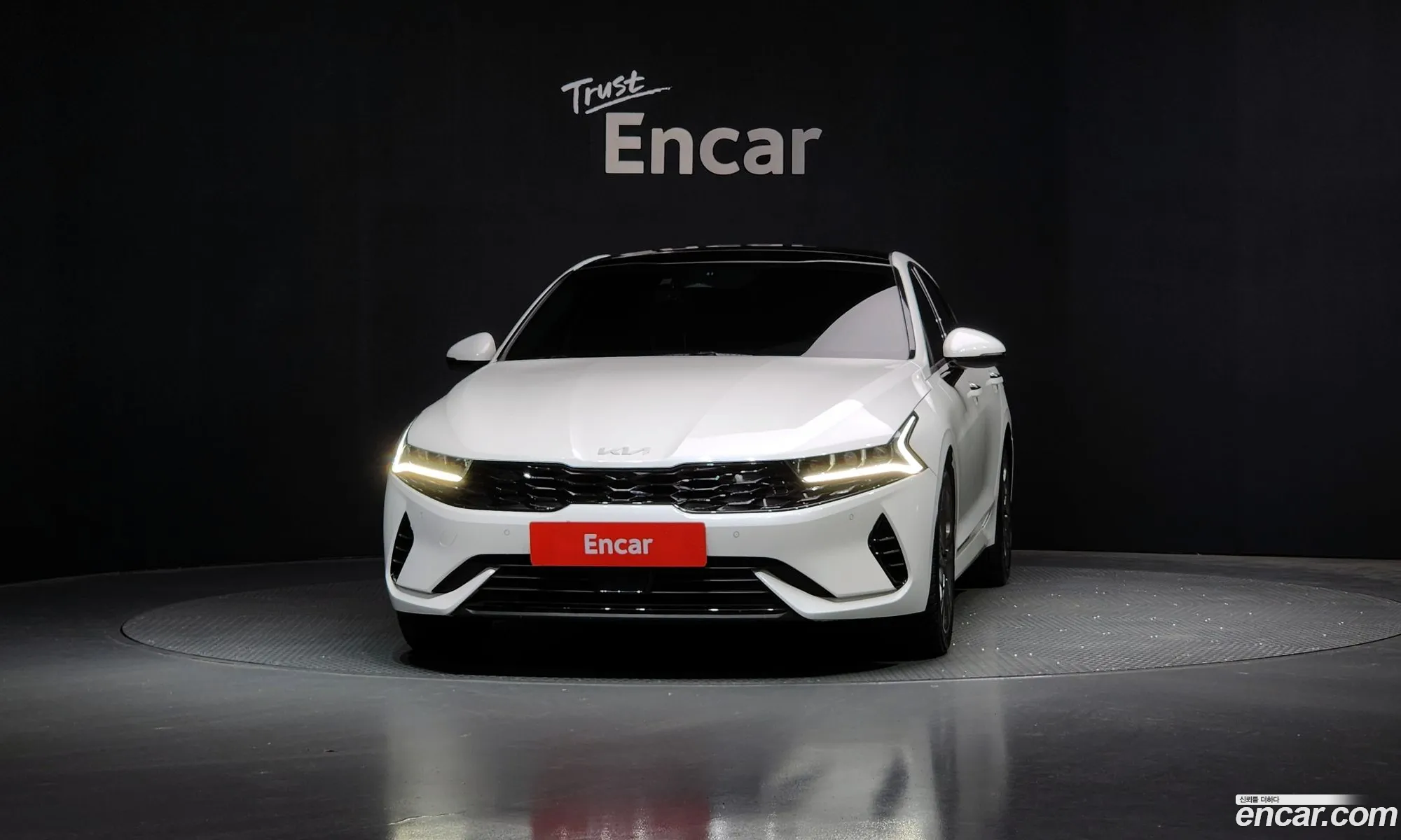 Kia K5 Hybrid 2021 — 9