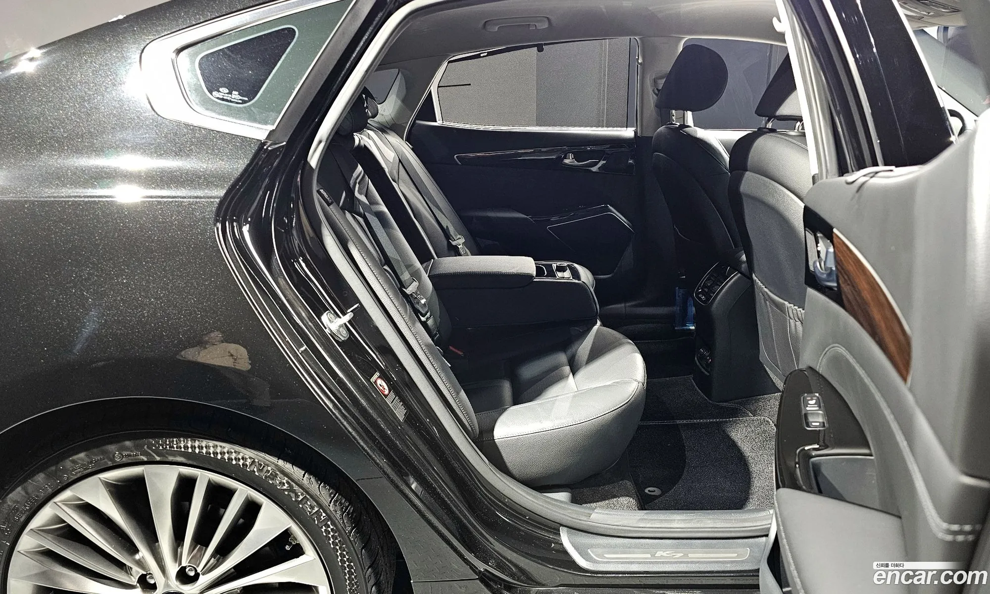 Kia K7 2019 — 20