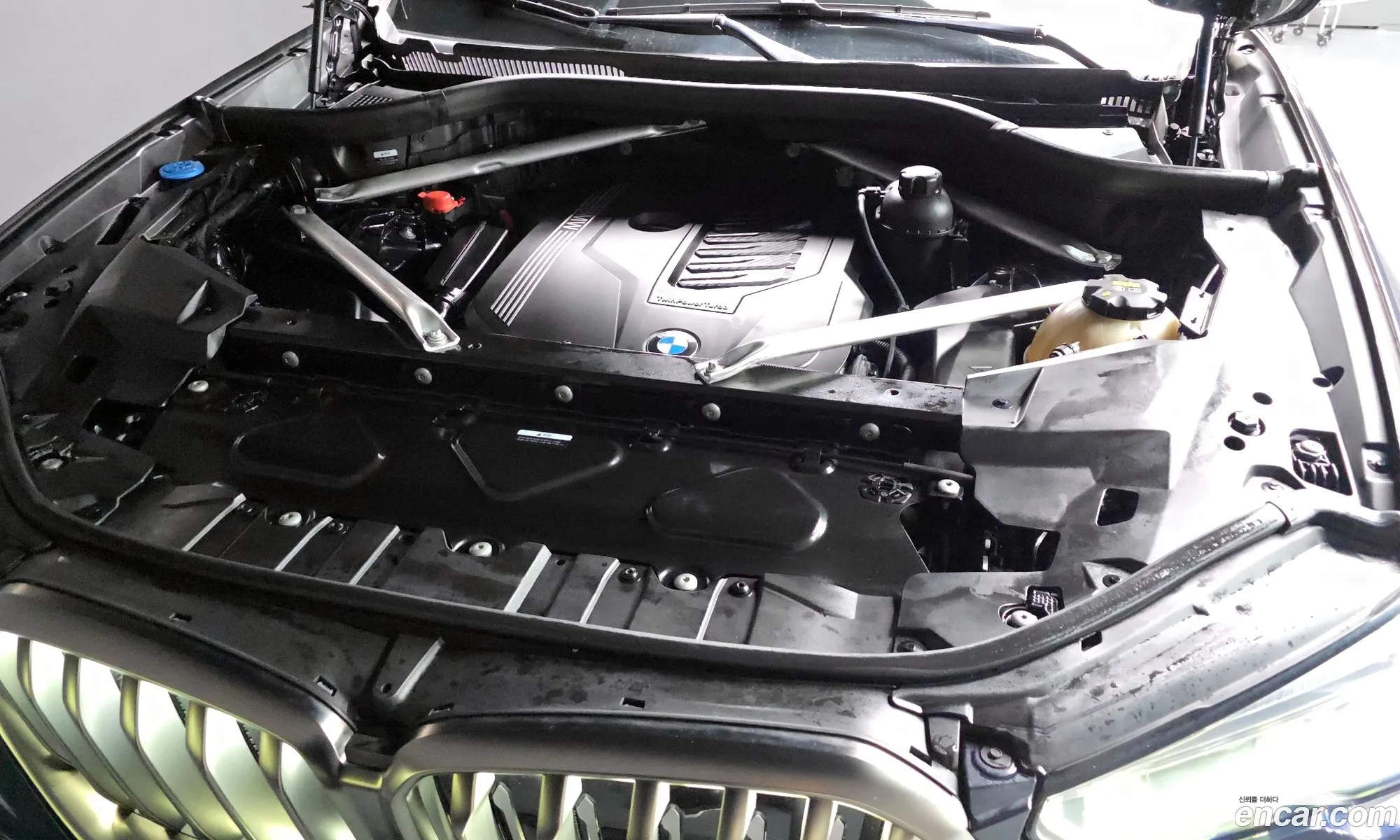 BMW X6 2021 WBACY6104M9G12484 — 19