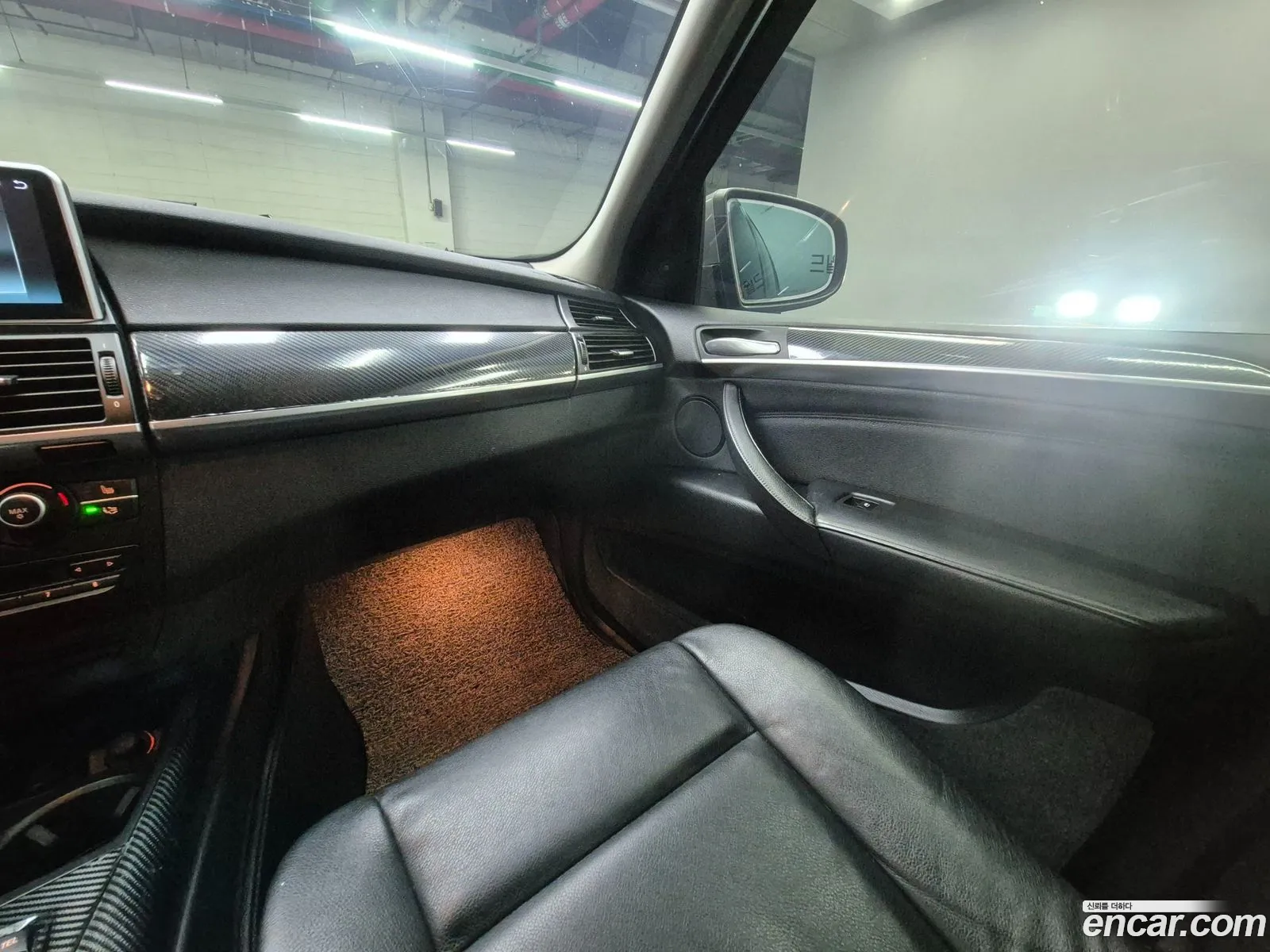 BMW X5 2010 — 11