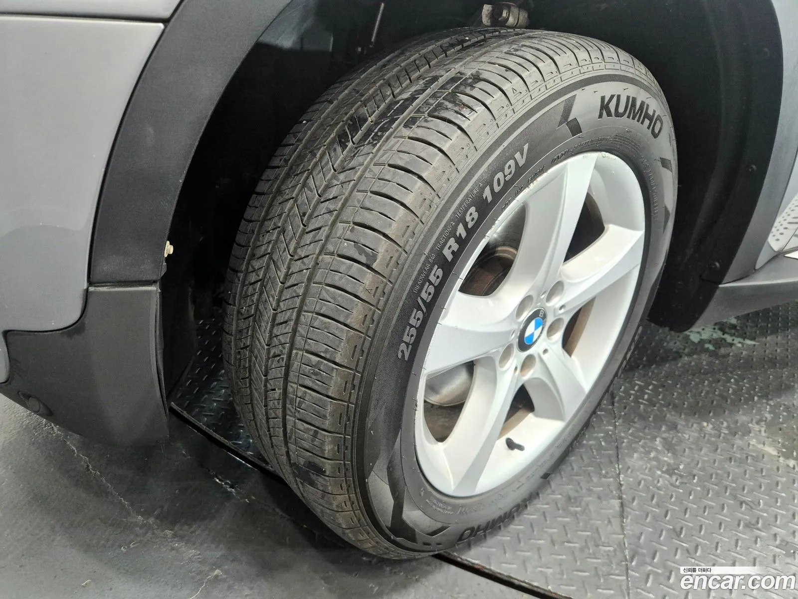BMW X5 2010 — 20