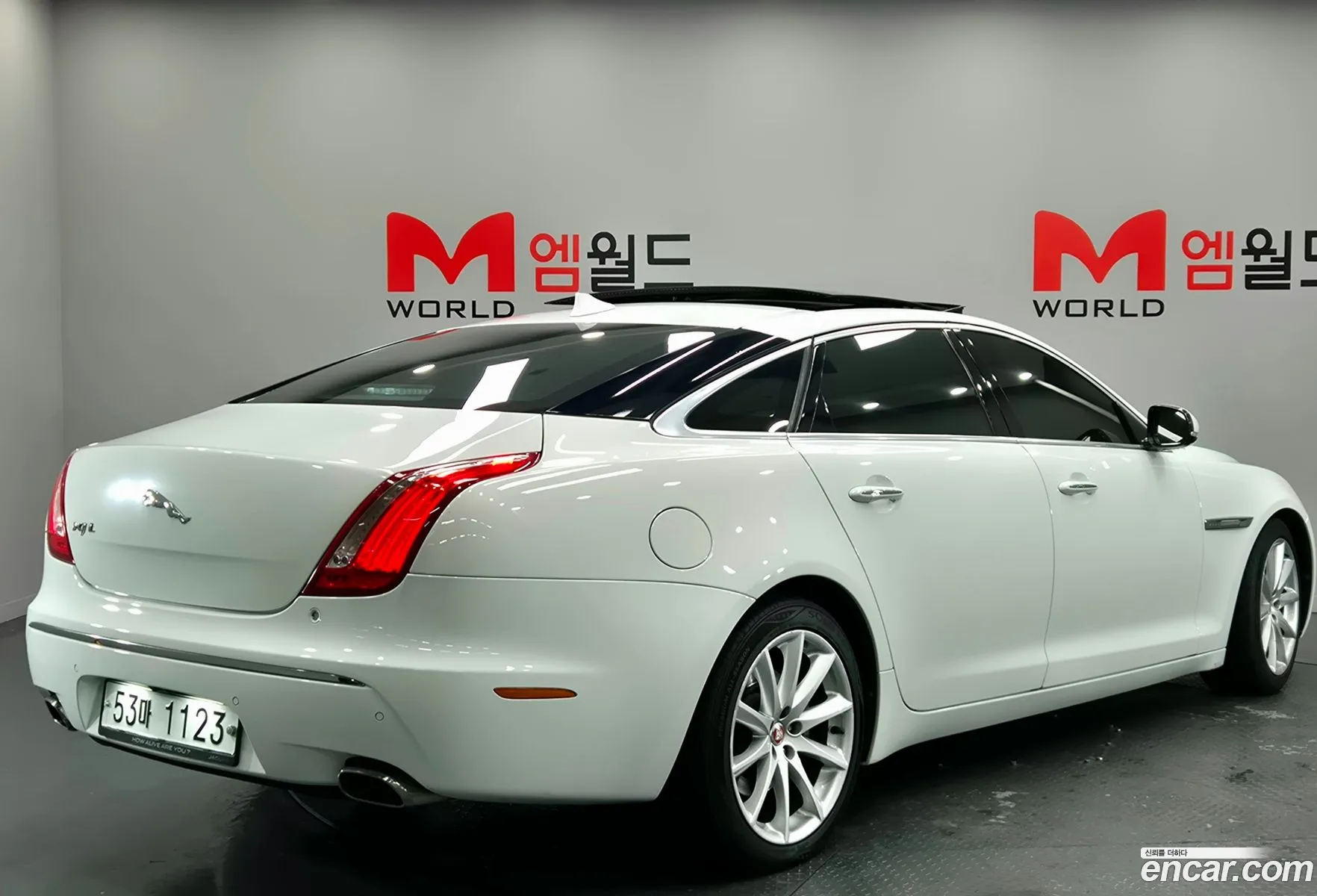 Jaguar XJ 2014 — 7